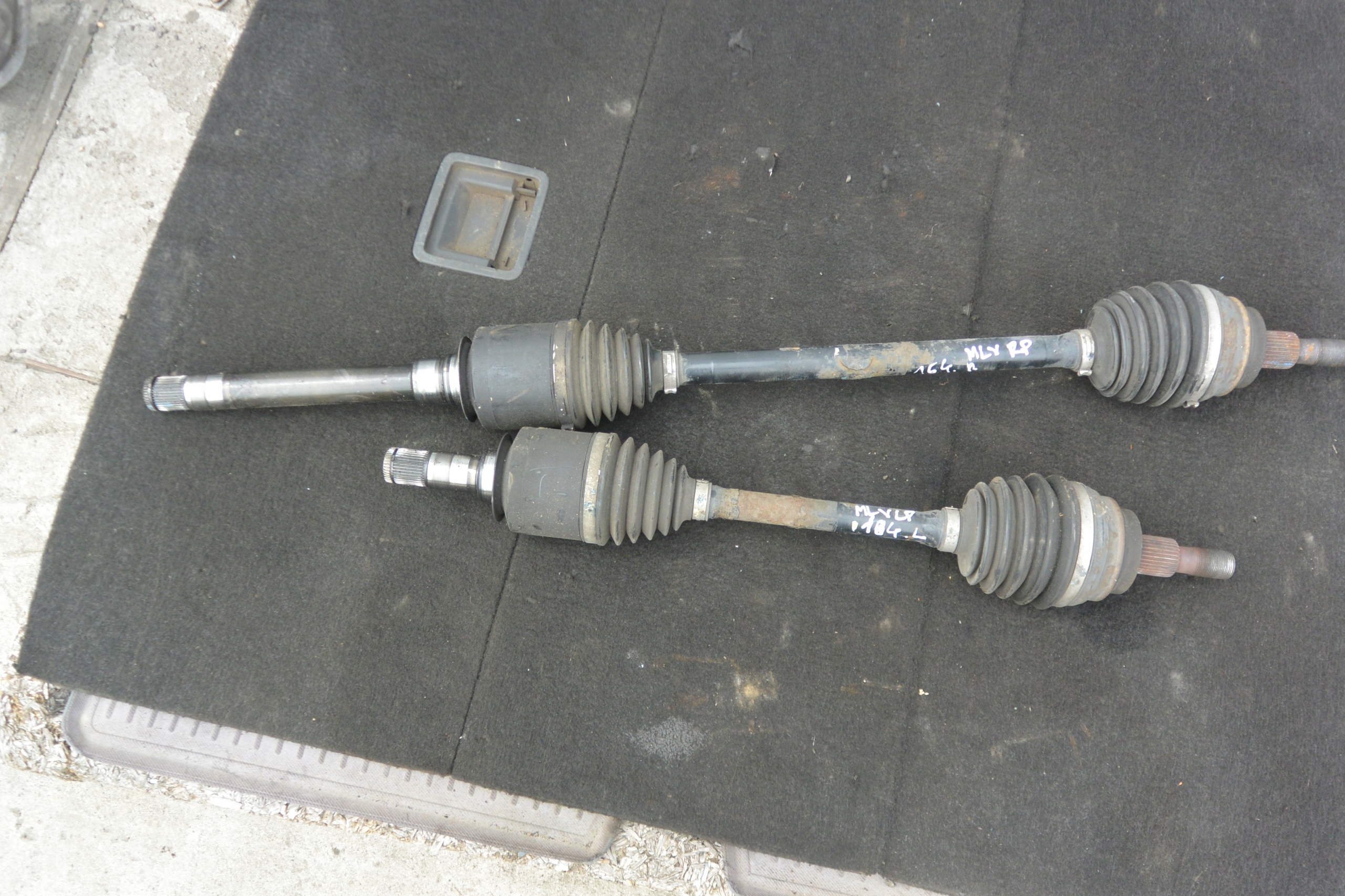 semi-axis front left right MERCEDES ML W164 R W251