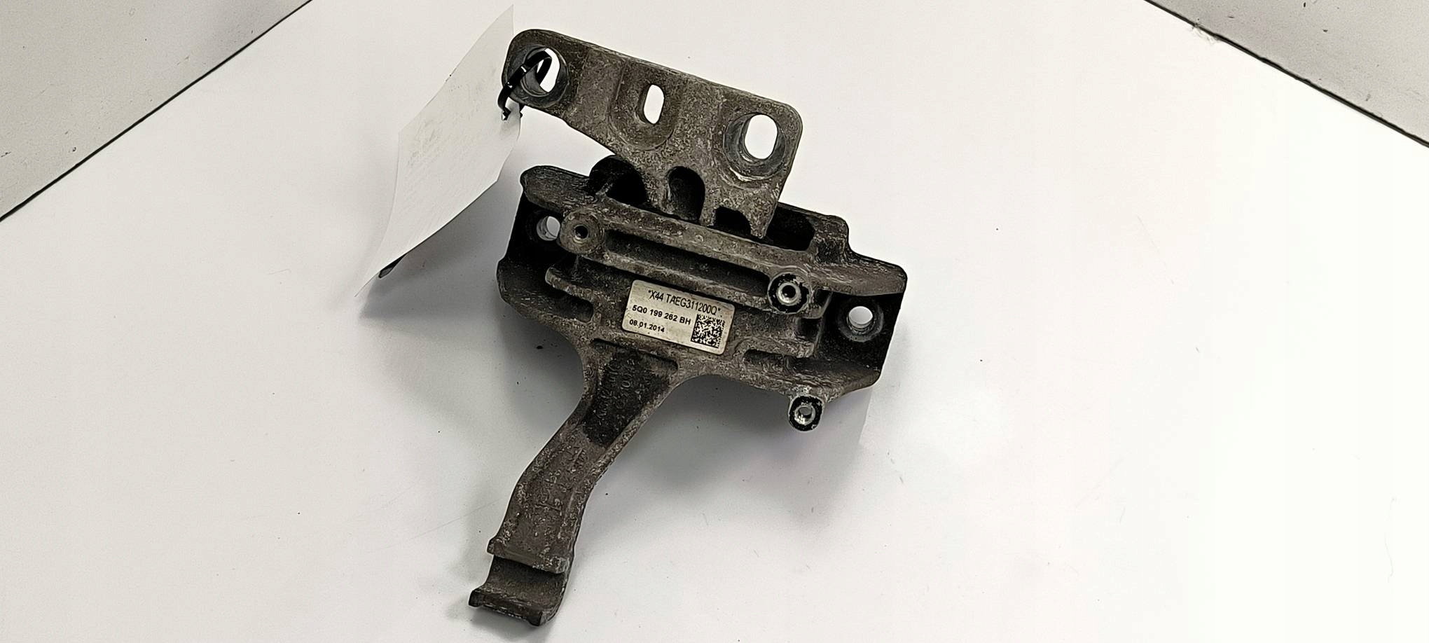 engine mount 5Q0199262BH SKODA OCTAVIA III