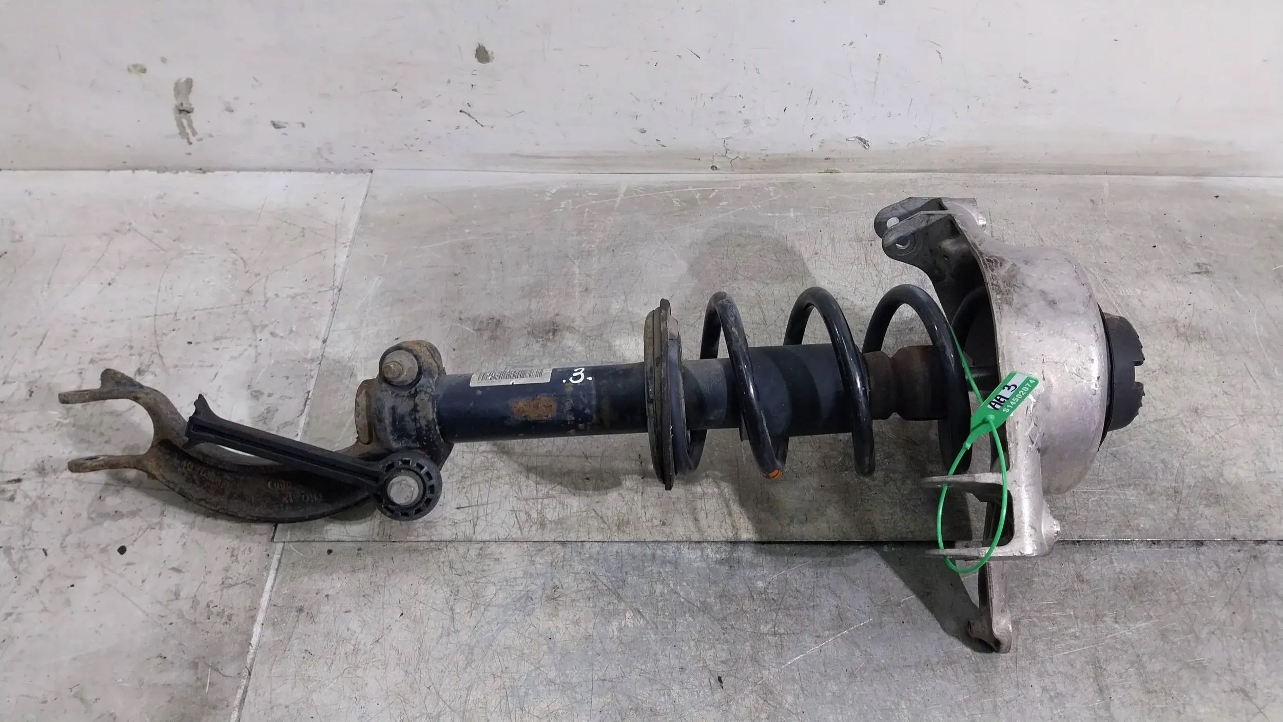shock absorber front left 8K0413031CH AUDI A4 B8 A5 Q5