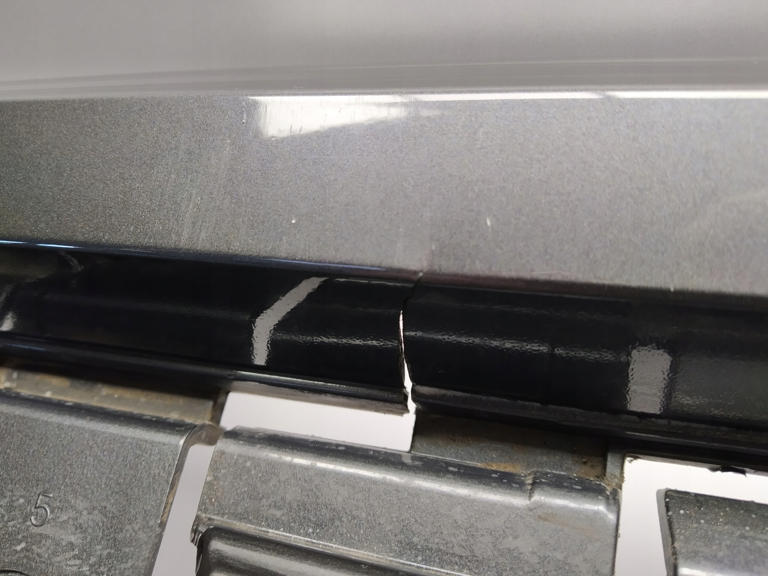 18+ Audi Q8 4m8 bumper rear part original Bialy