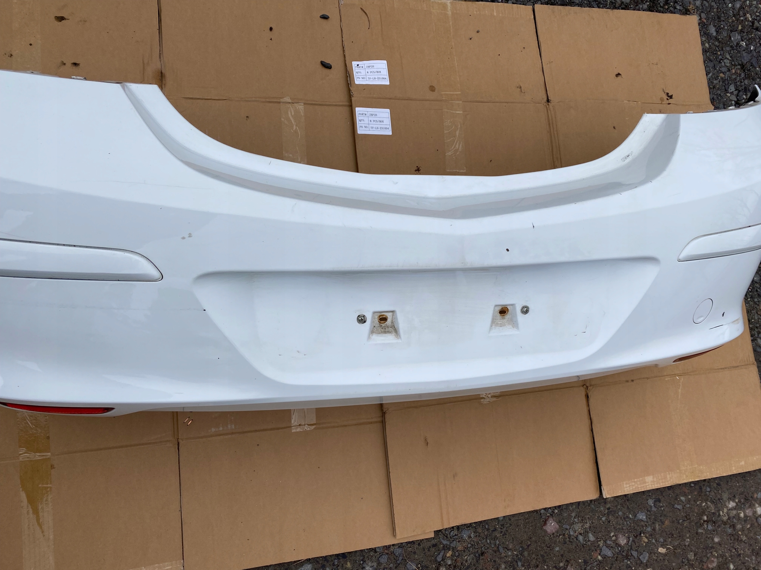 OPEL ASTRA H GTC 3D complete bumper rear part BIALY