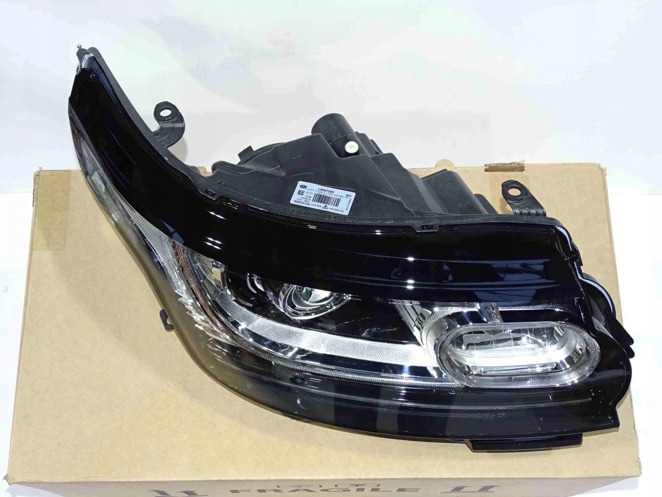 lampa BI XENON EU 8 PIN RANGE ROVER L405 2013-17 Producent części Land Rover OE