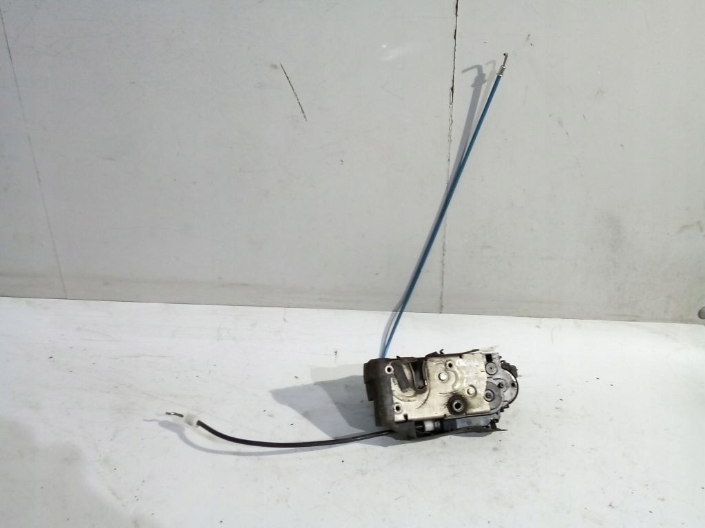Fiat Croma II lock left front 51780201