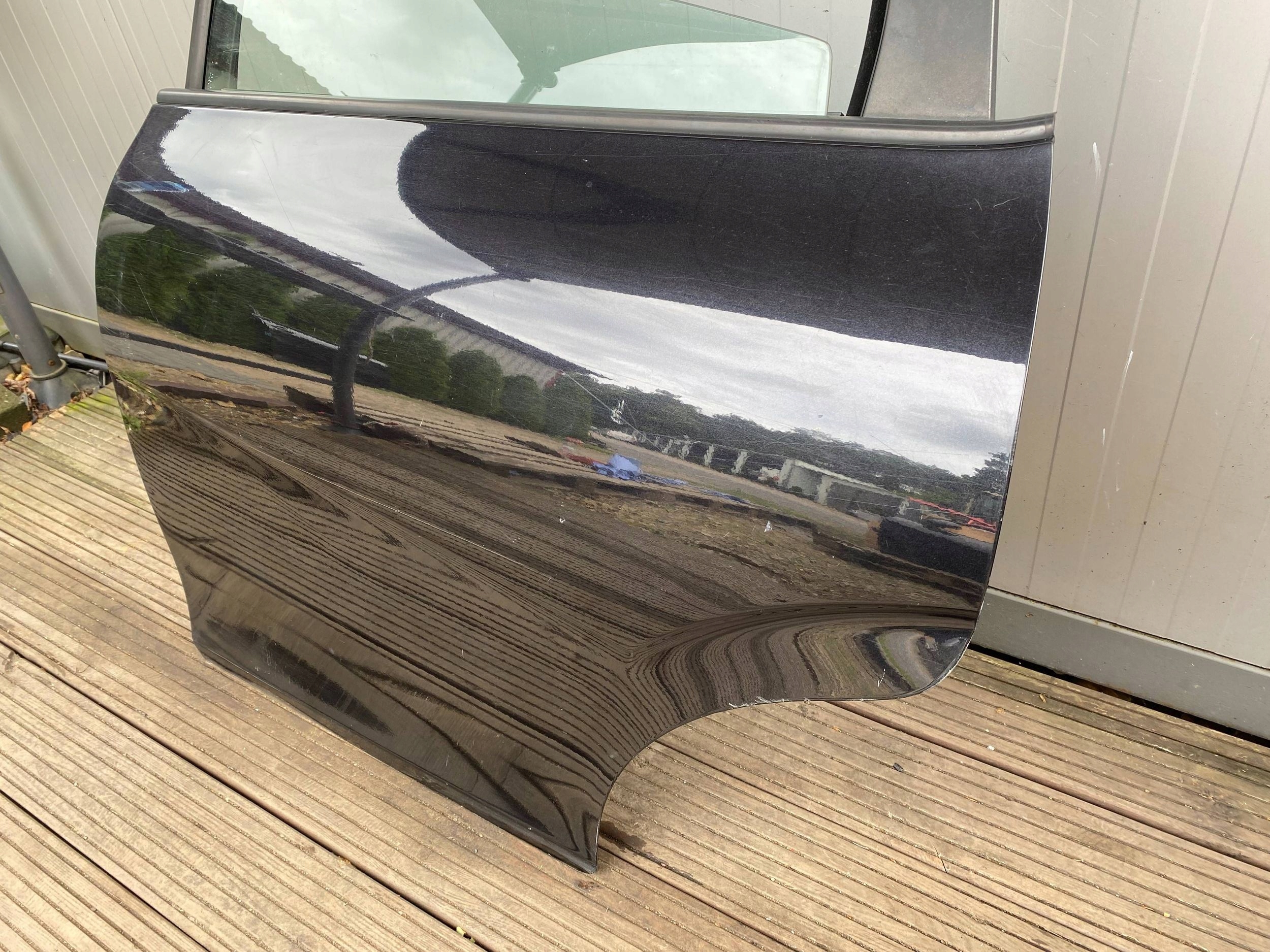 SEAT LEON II komplet Tür links heck hinten schwarzer