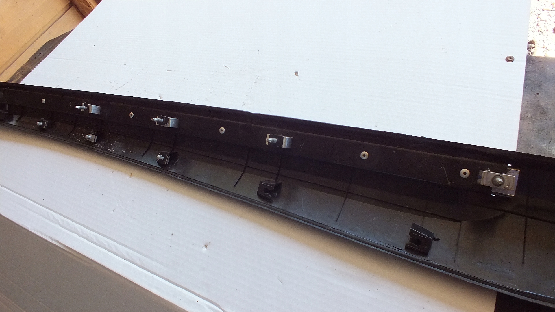 OPEL MOKKA RELINGI DACHOWE ORYGINAL Car type Passenger cars