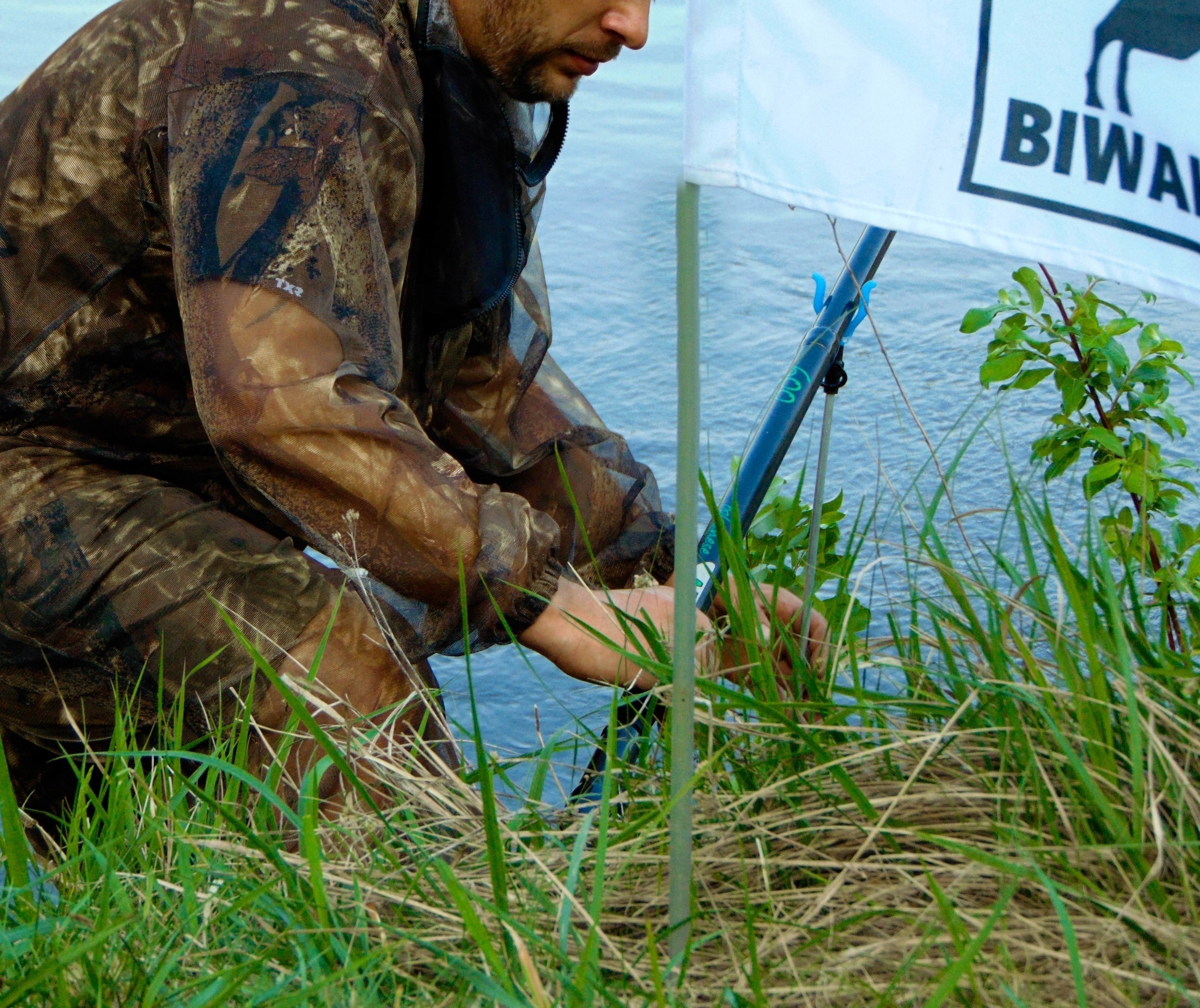 MOSKITIERA DWUCZĘŚCIOWA MFH leśny Ral Tree XL/XXL Kod producenta 07630G.XL/XXL