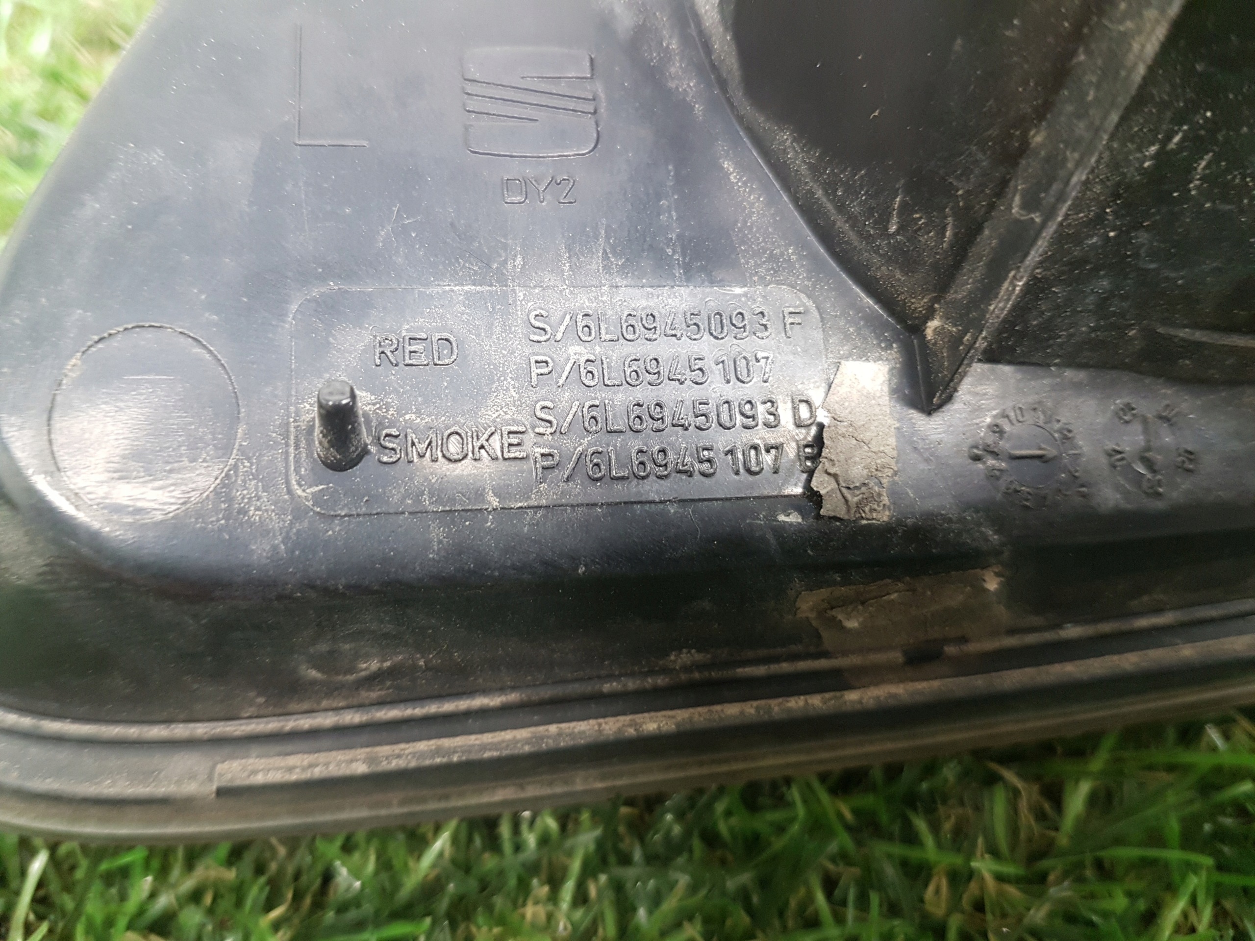 light left rear W tailgate SEAT IBIZA 3 FL 6L6945093F