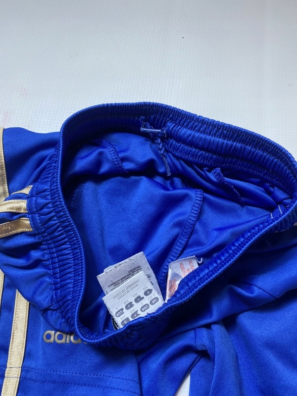 Chelsea Londyn ADIDAS 140cm 9-10 lat SPODENKI Właściwości oddychające szybkoschnące