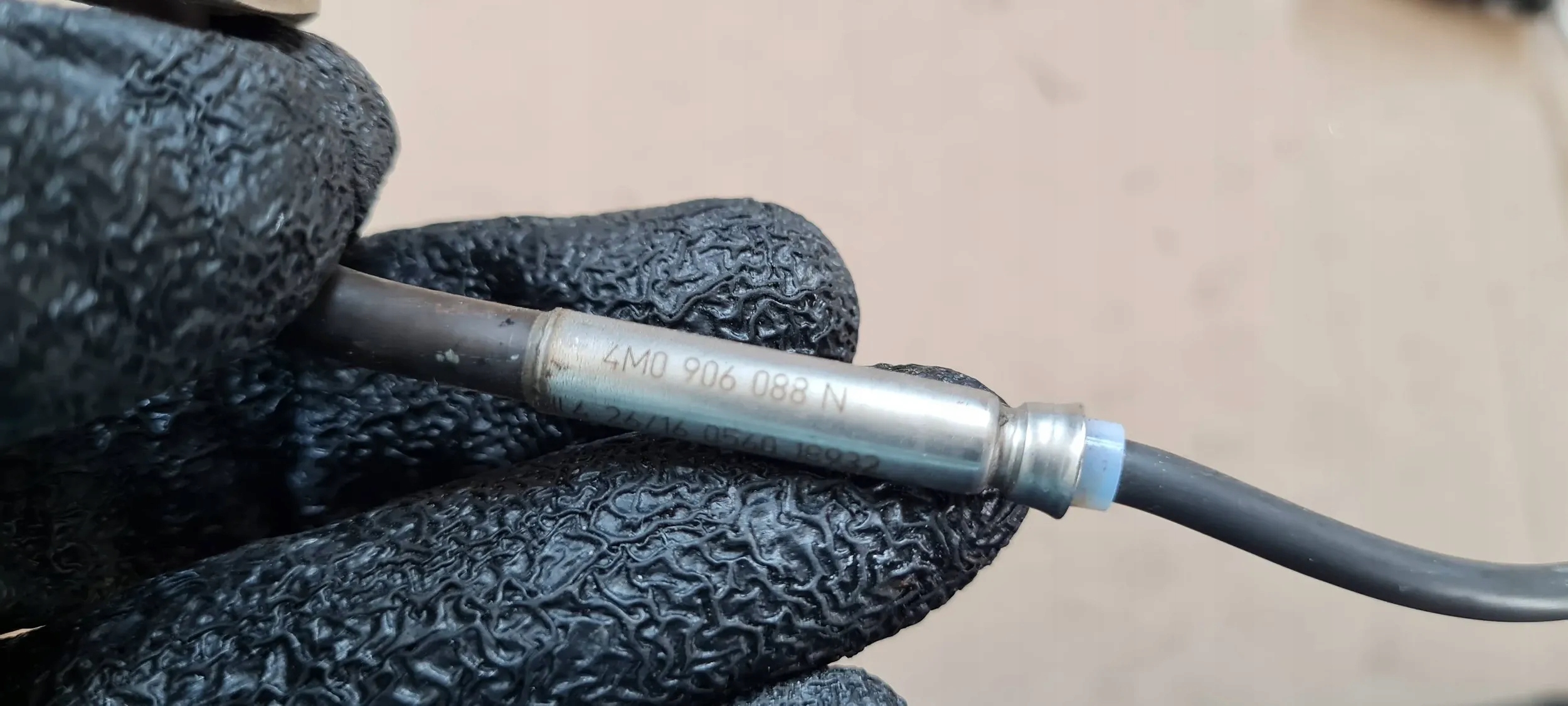 Q7 4M II SENSOR TEMPERATURY GASE 3.0 TDI 4M0906088N A4 B9 8W A5