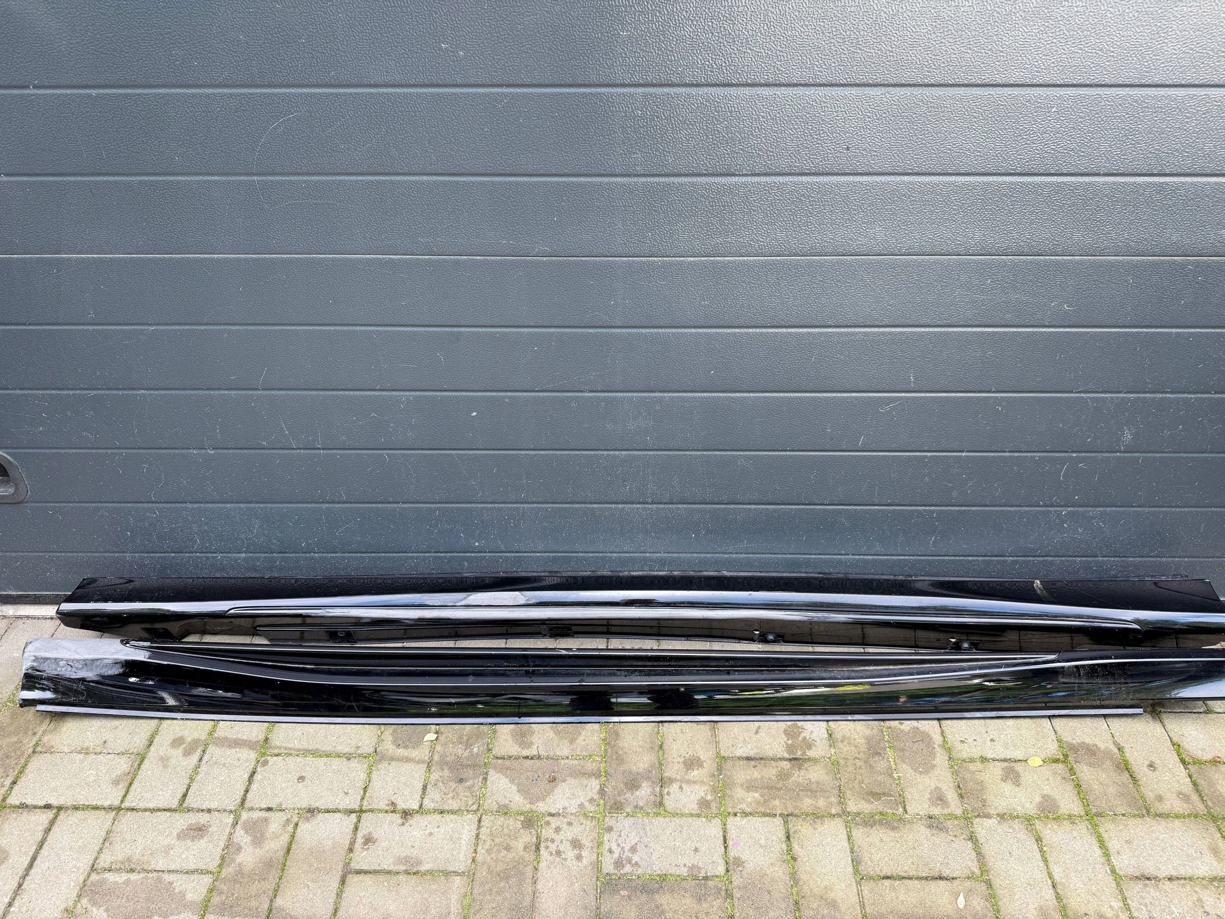 Vw ID.7 mouldings threshold right left caps