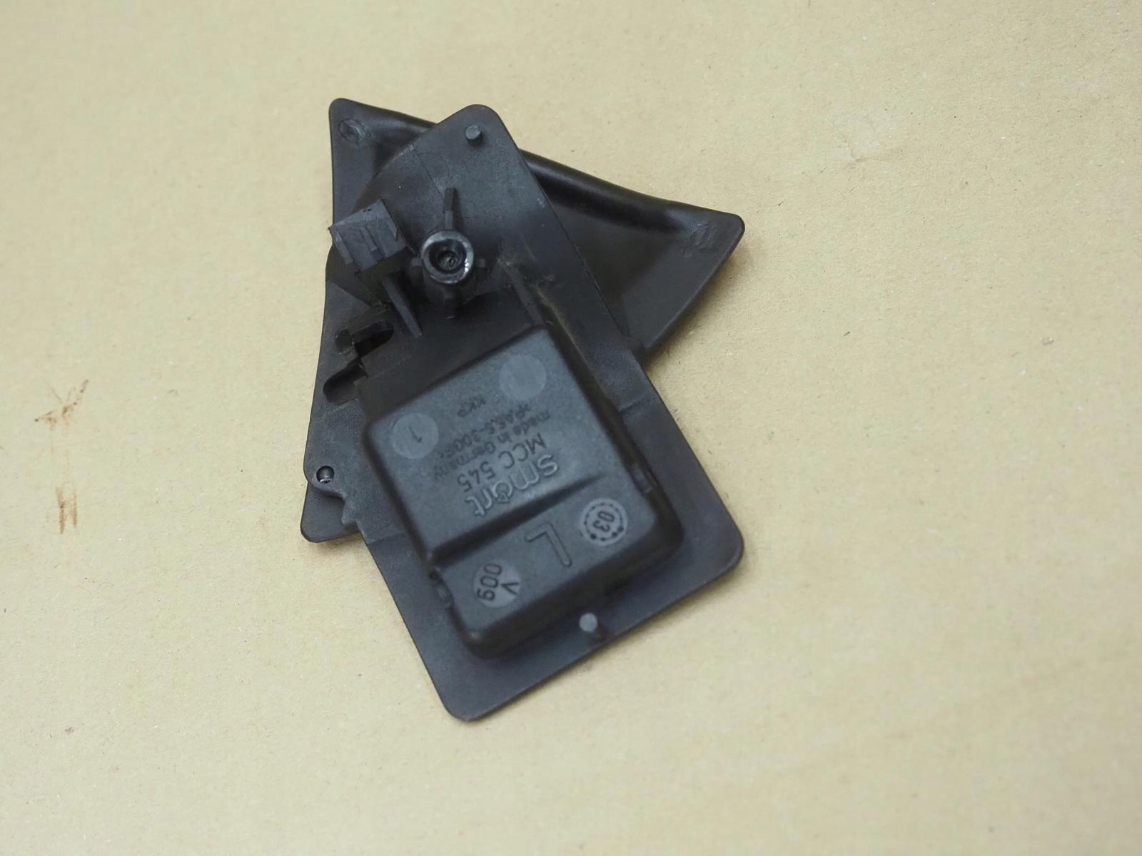 ручка двери левая SMART FORTWO 450 и РЕСТАЙЛИНГ