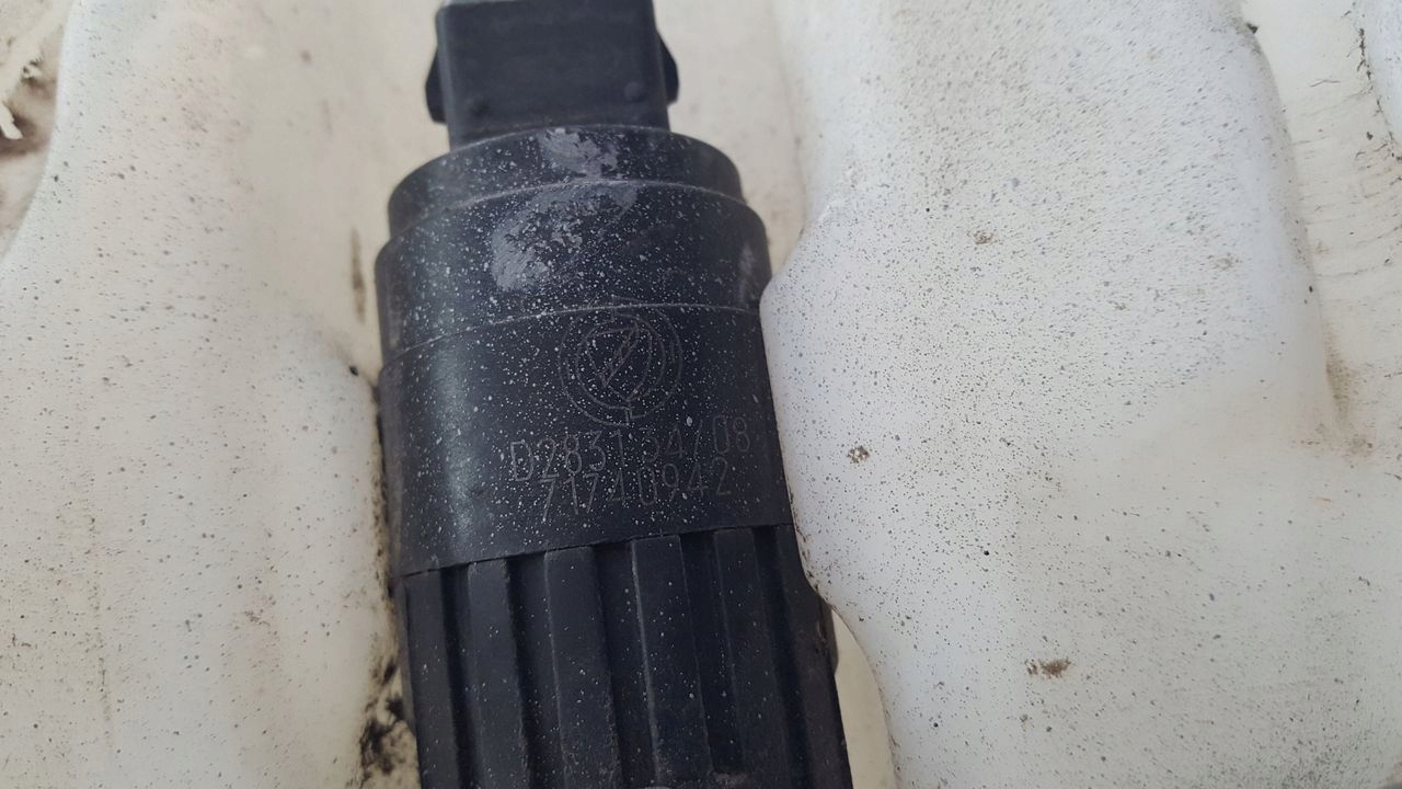 Behälter Spritzdüse 55702892 Alfa Romeo Mito