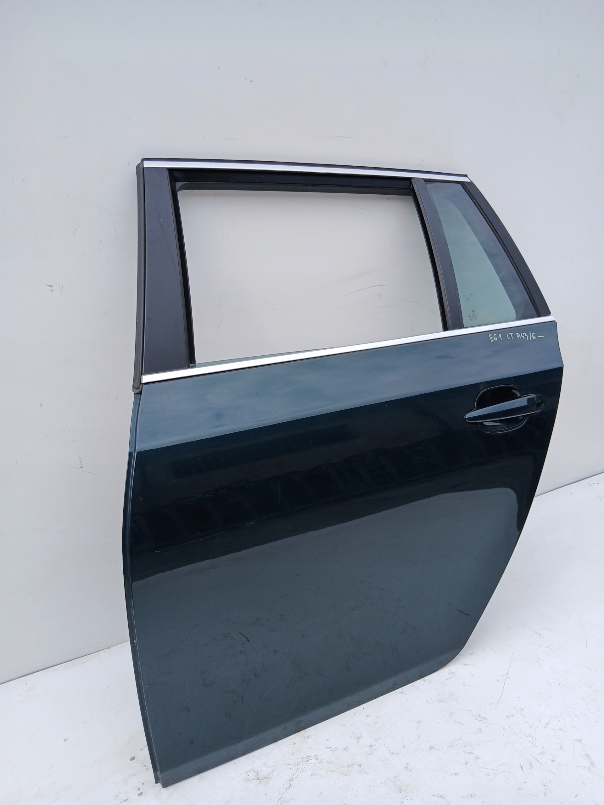door left rear. BMW E61 A43/6