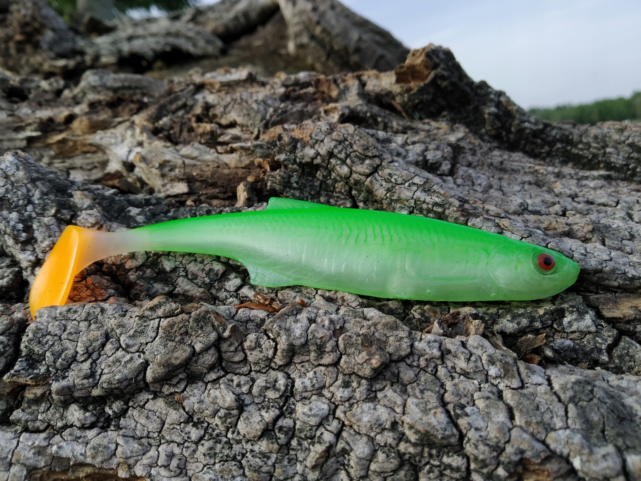 SEWRO CUSTOM UKLEJA 12,5cm fluo kopyto