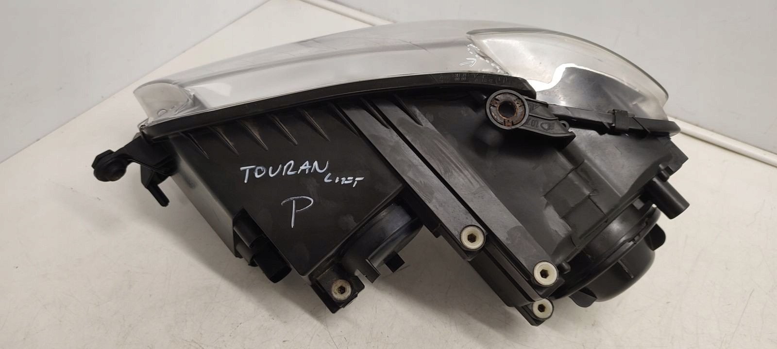 light front front right VW Touran LIFT 1,6 8V MPI