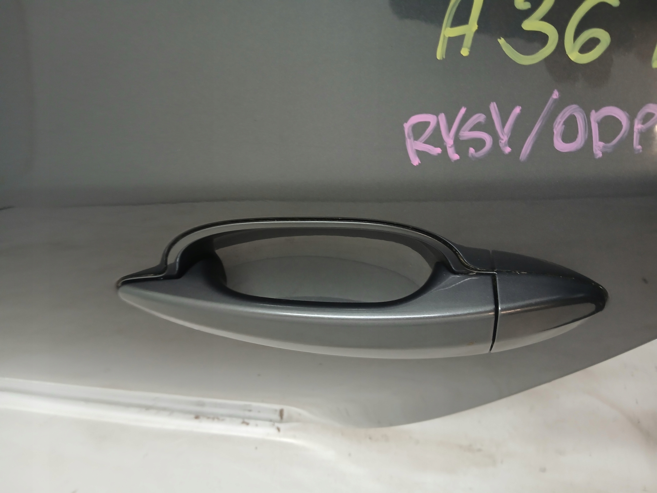 door left rear. BMW E61 TITANGRAU II A36/7