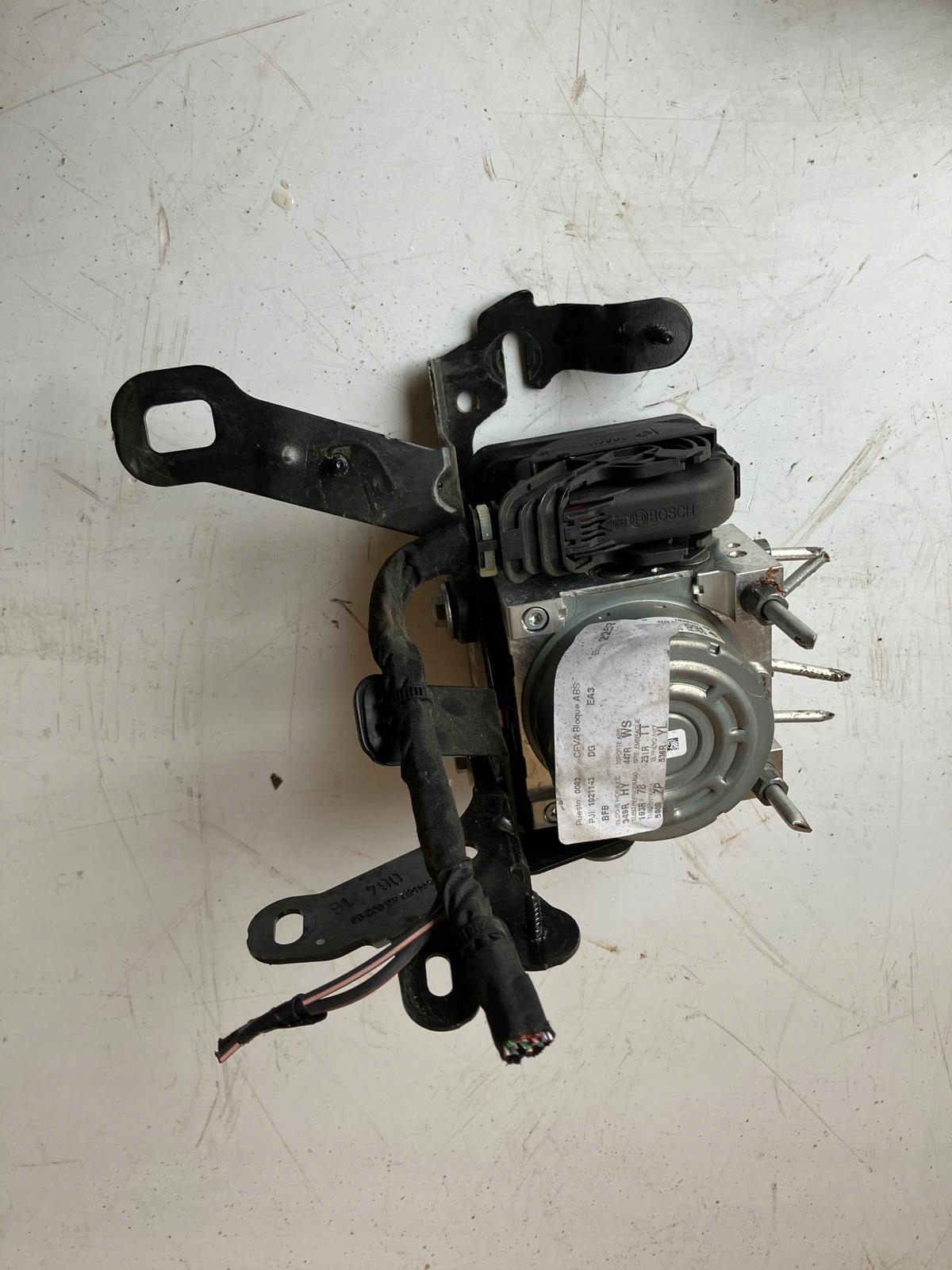 НАСОС ABS MEGANE IV 1.2 TCE 28.5152-4231.3