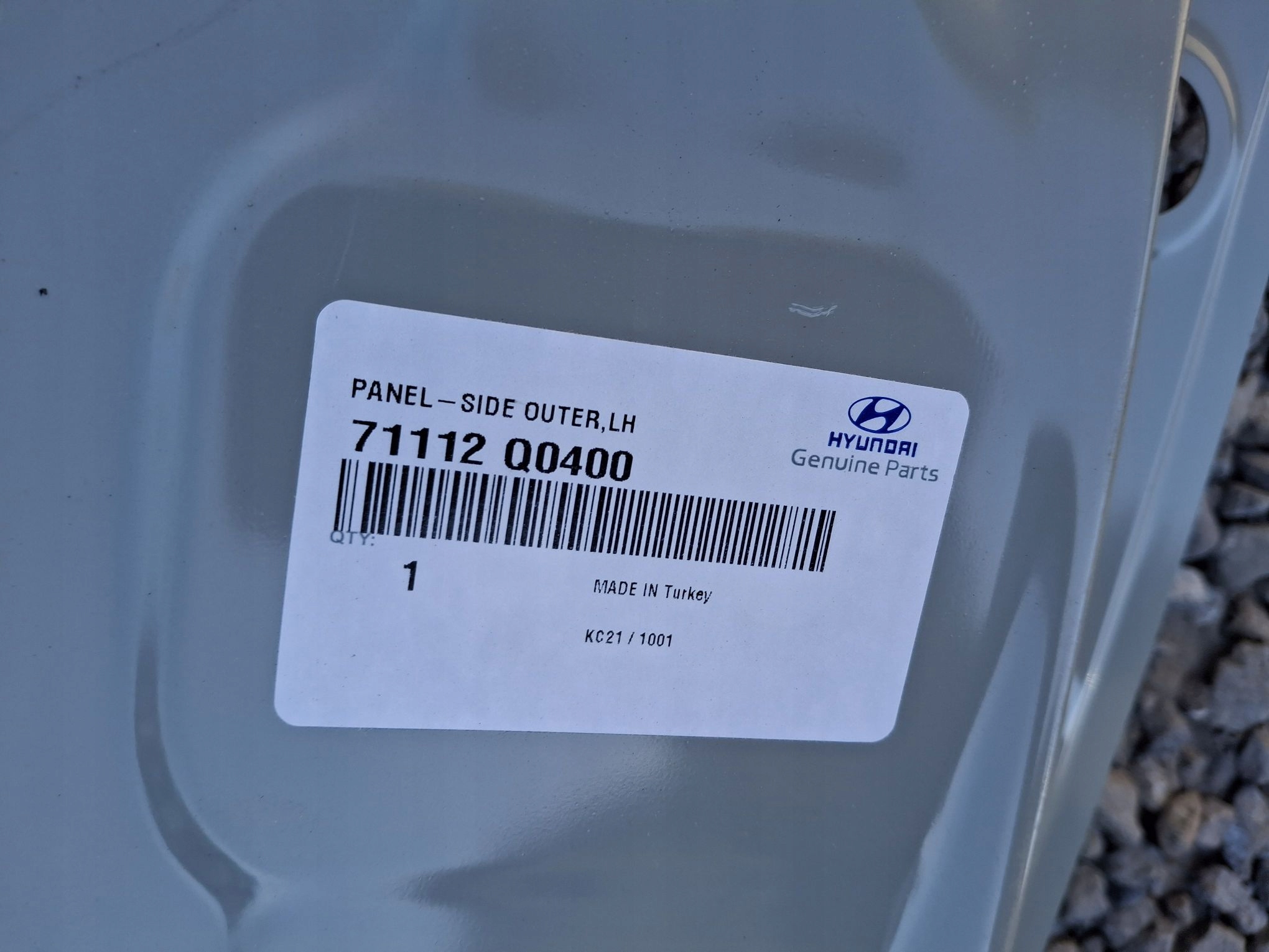 left threshold pillar side HYUNDAI BAYON 2021R->