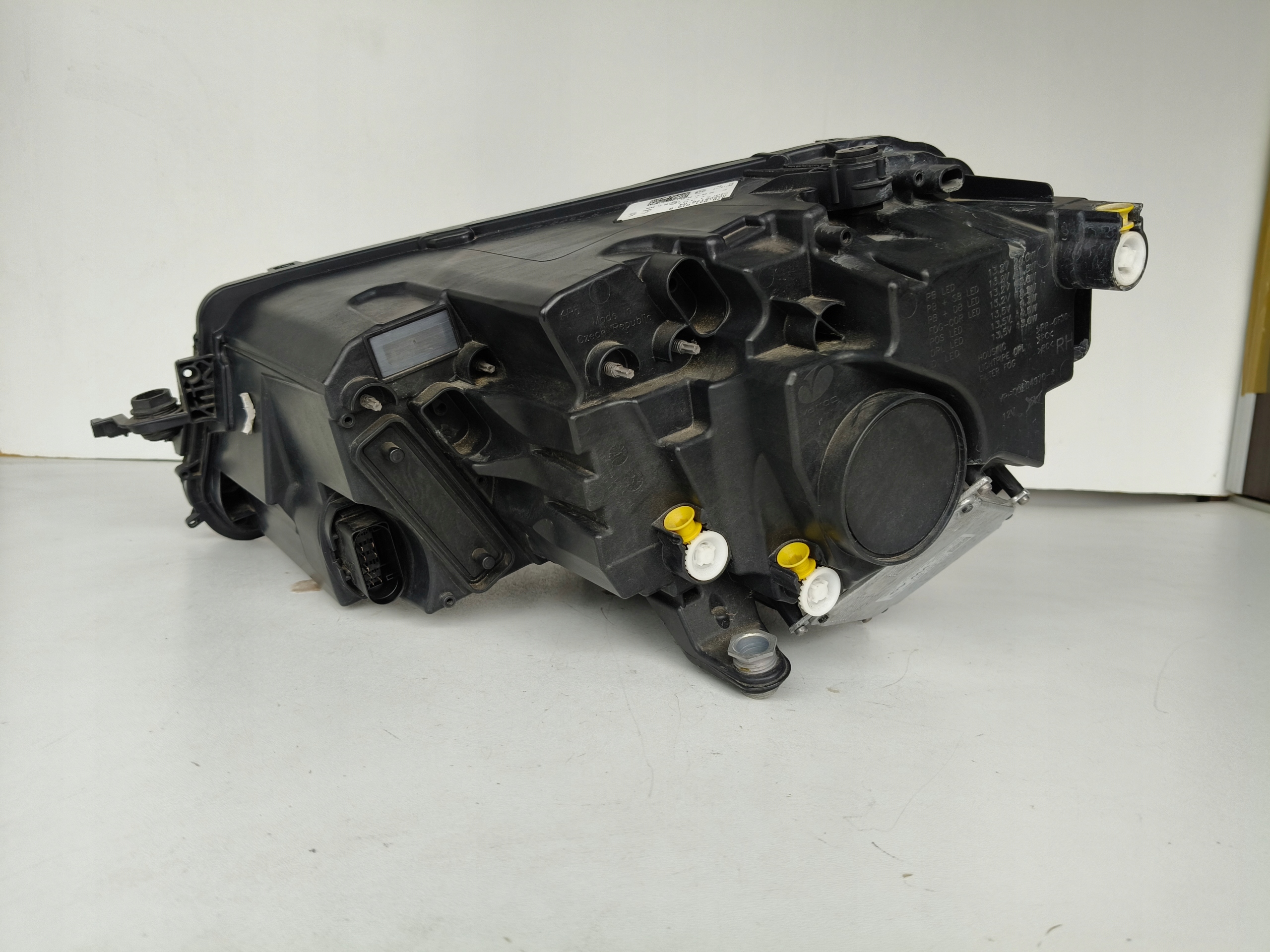 light right REFLEKTOR SKODA KAROQ 57A 17- FULL LED