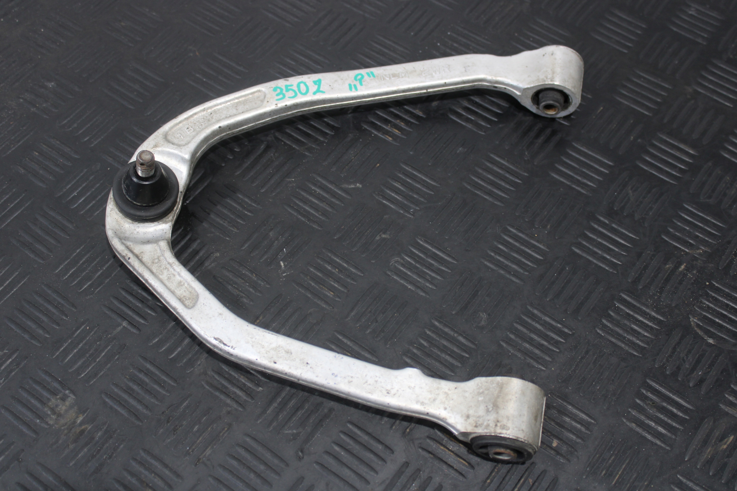arm right front upper NISSAN 350Z LIFT ROADSTER