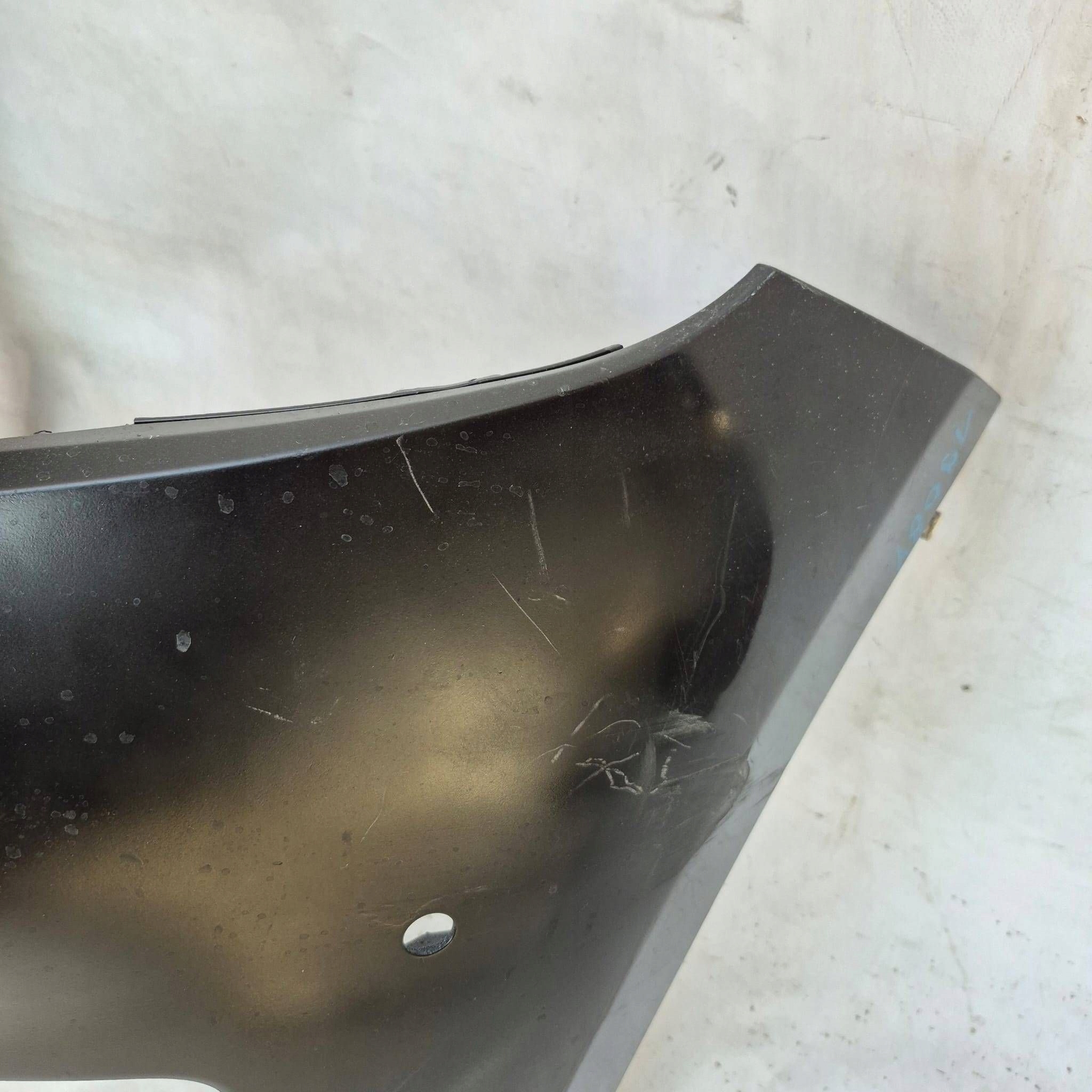 MASERATI LEVANTE 16-24 bumper front front PDC