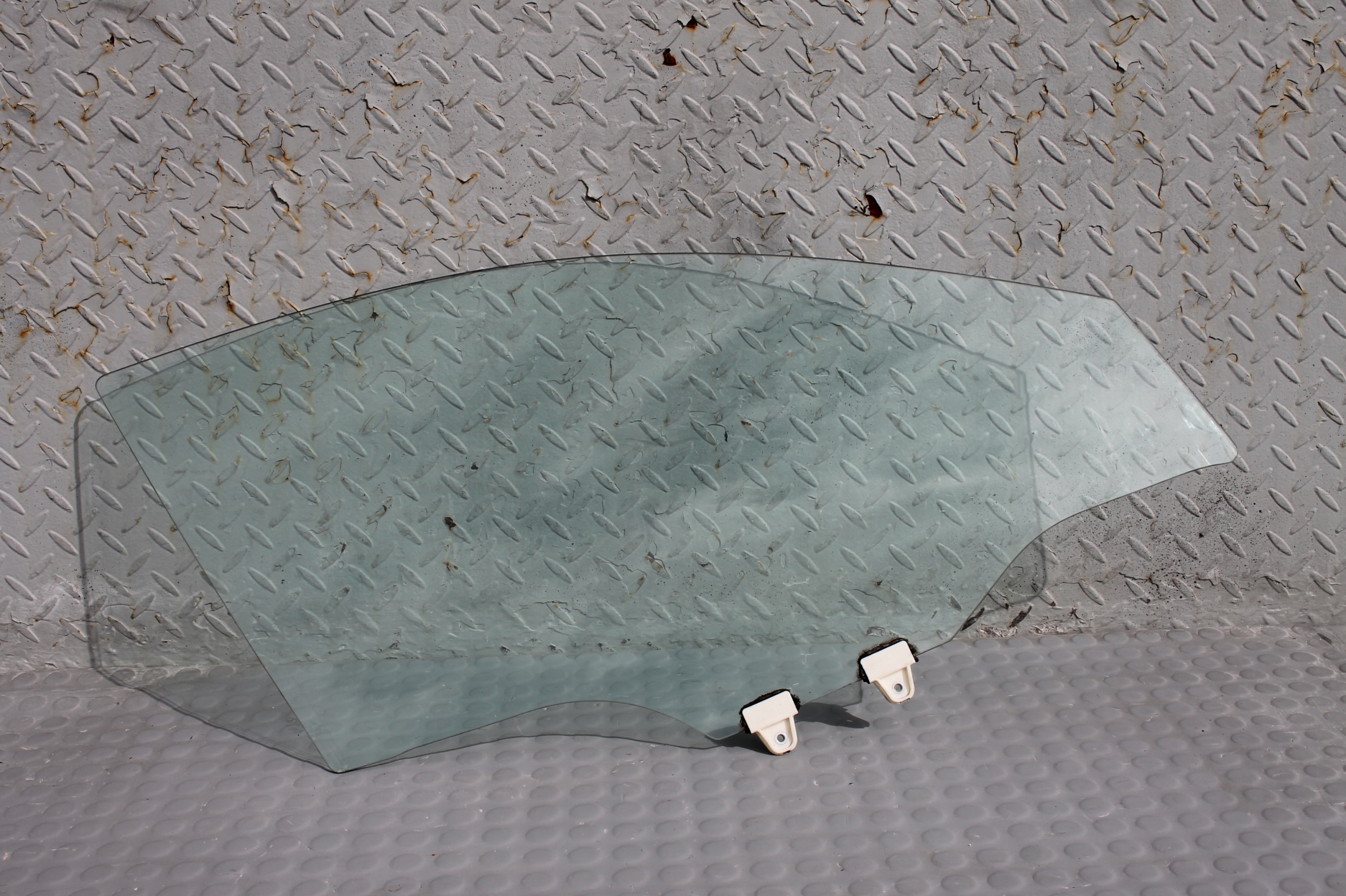 SZYBA DRZWI PRAWY PRZÓD PRZEDNIA MAZDA CX-3 14-21