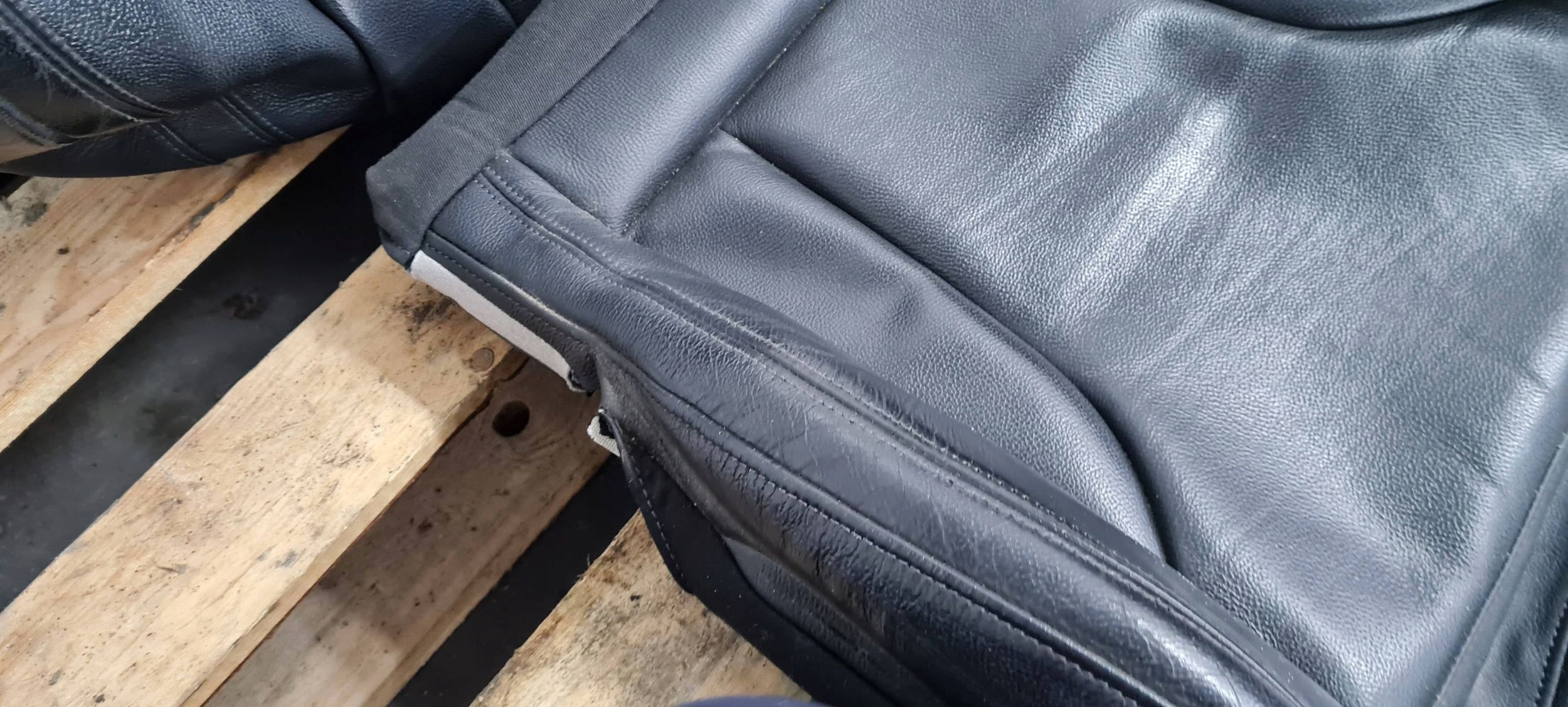 Q5 8R Leder Sitz links vorne Blende Abdeckung SITZ SLINE MIALNO