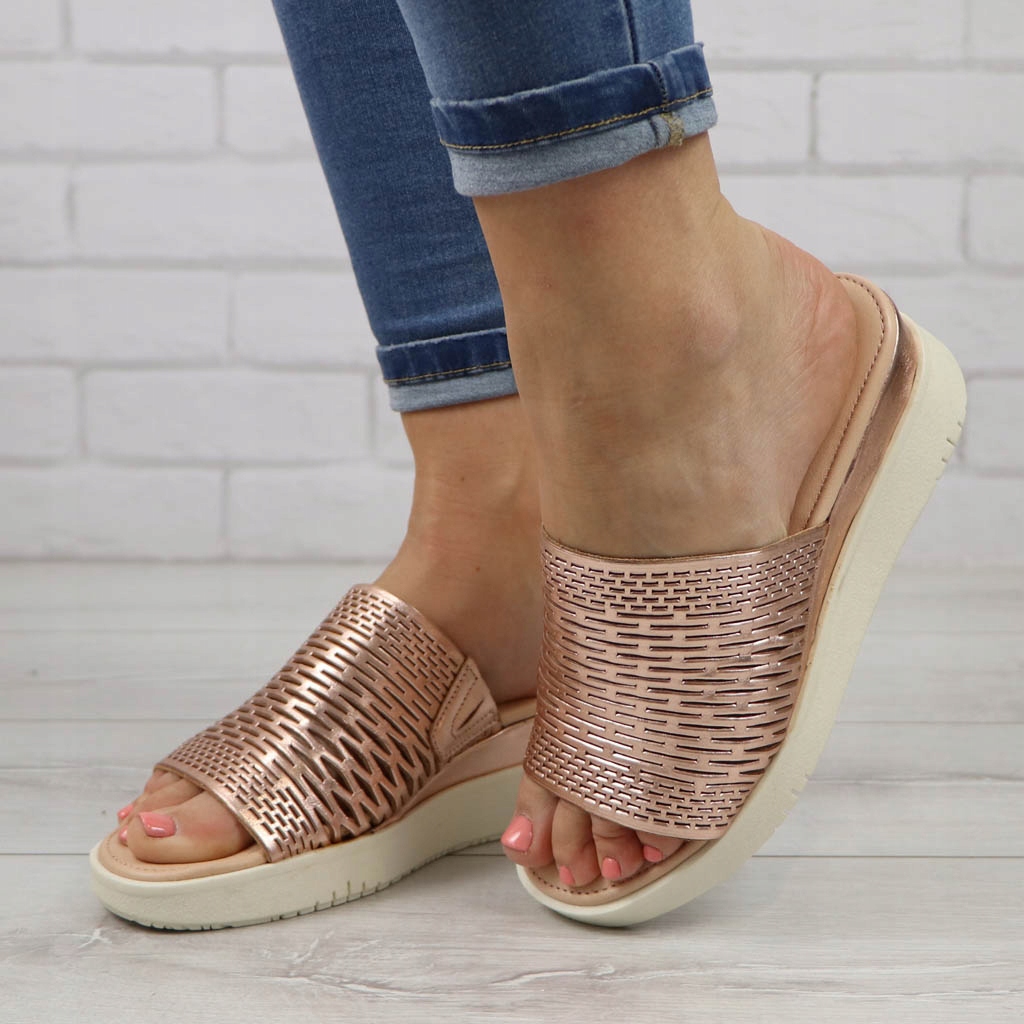 Klapki Tamaris 1-27221-28/907 Różowo/Złote Lico Płeć kobieta