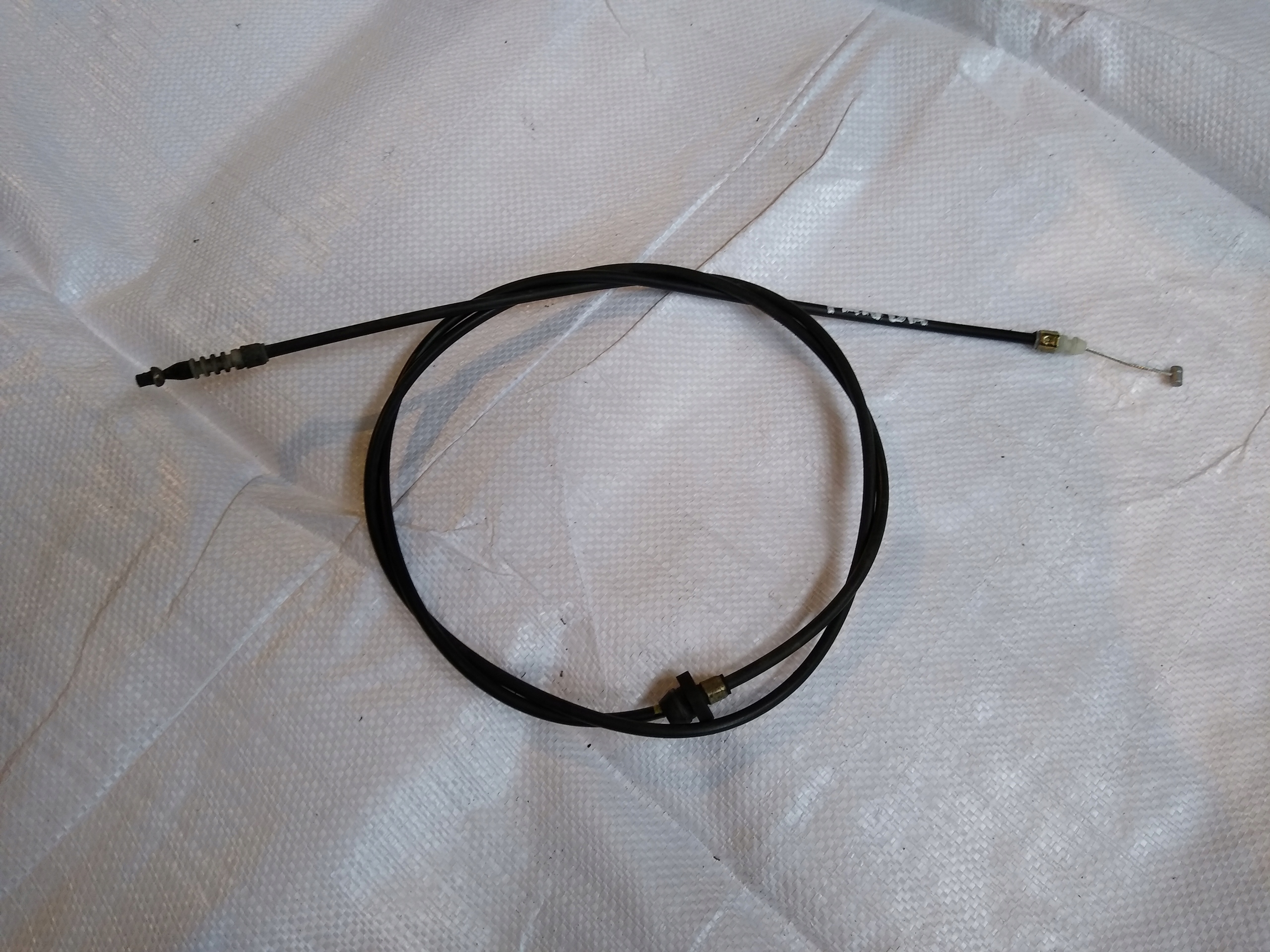 Panda II трос открывания капота 46804533