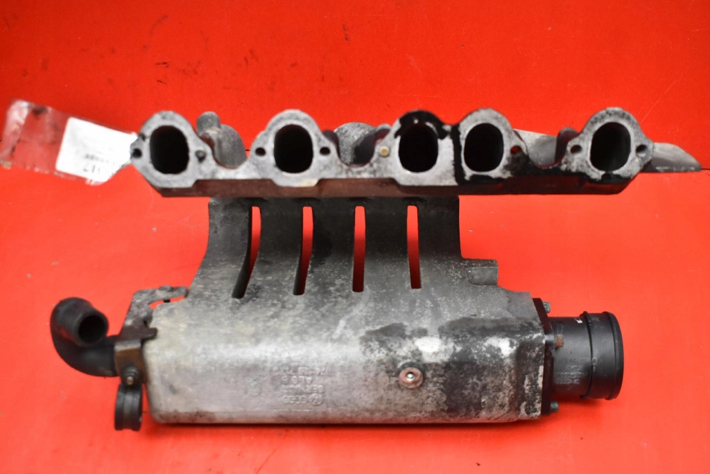 intake manifold 074129713D VW TRANSPORTER T4 2.4 D 75 KM 90-03