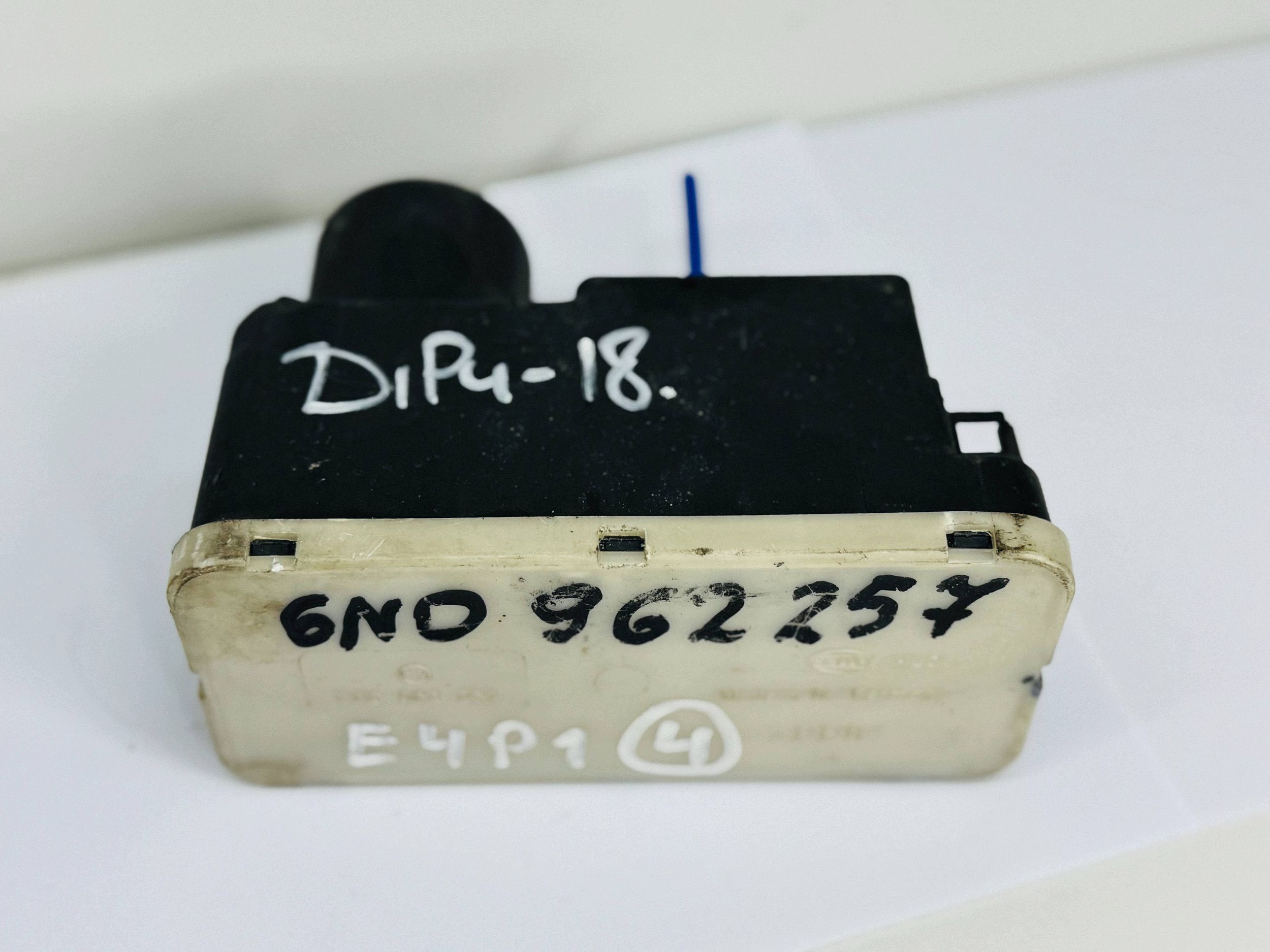 pumpa CETRALNEGO brave VW POLO 6N0962257