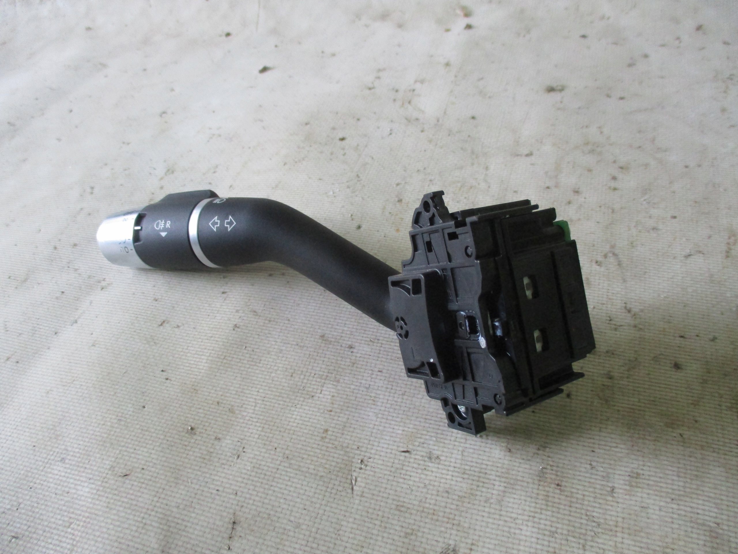 Manetka switch indicators EVOQUE II 2