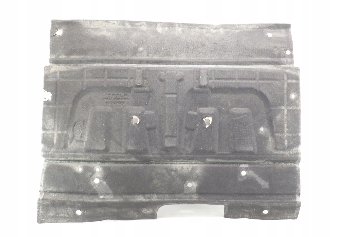 TESLA MODEL X IZOLACJA SILNIKA TYL 1057475 00 B Part number 1057475 00 B