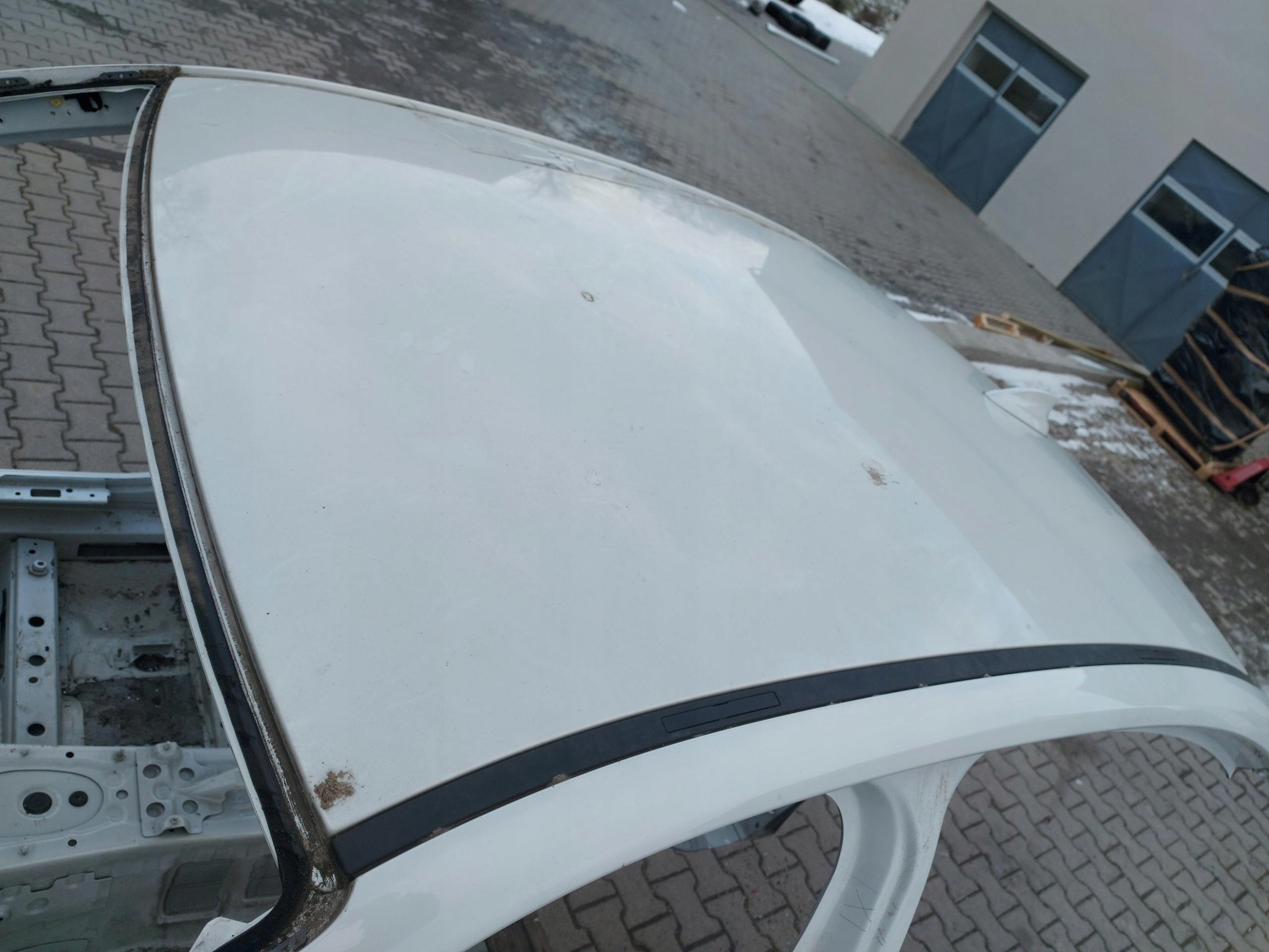 BMW G20 330e tetto