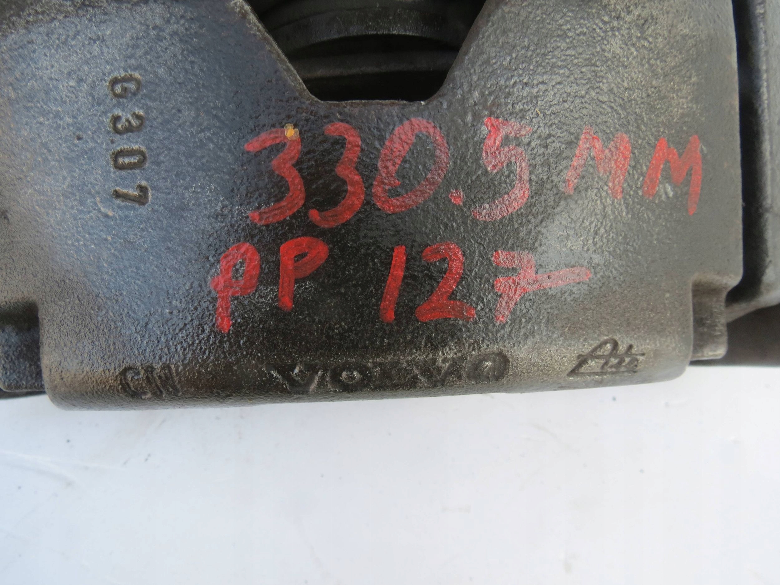 caliper brake 960 right front VOLVO XC90 30657307