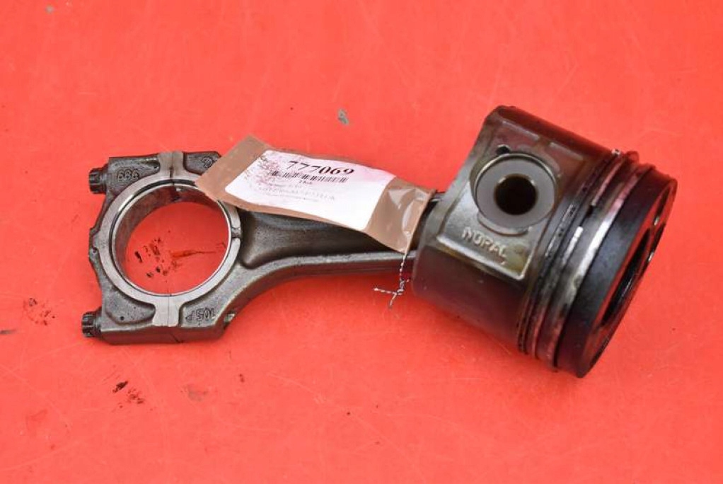 piston connecting rod M57 BMW E39 3.0 D 193 KM LIFT 00-04
