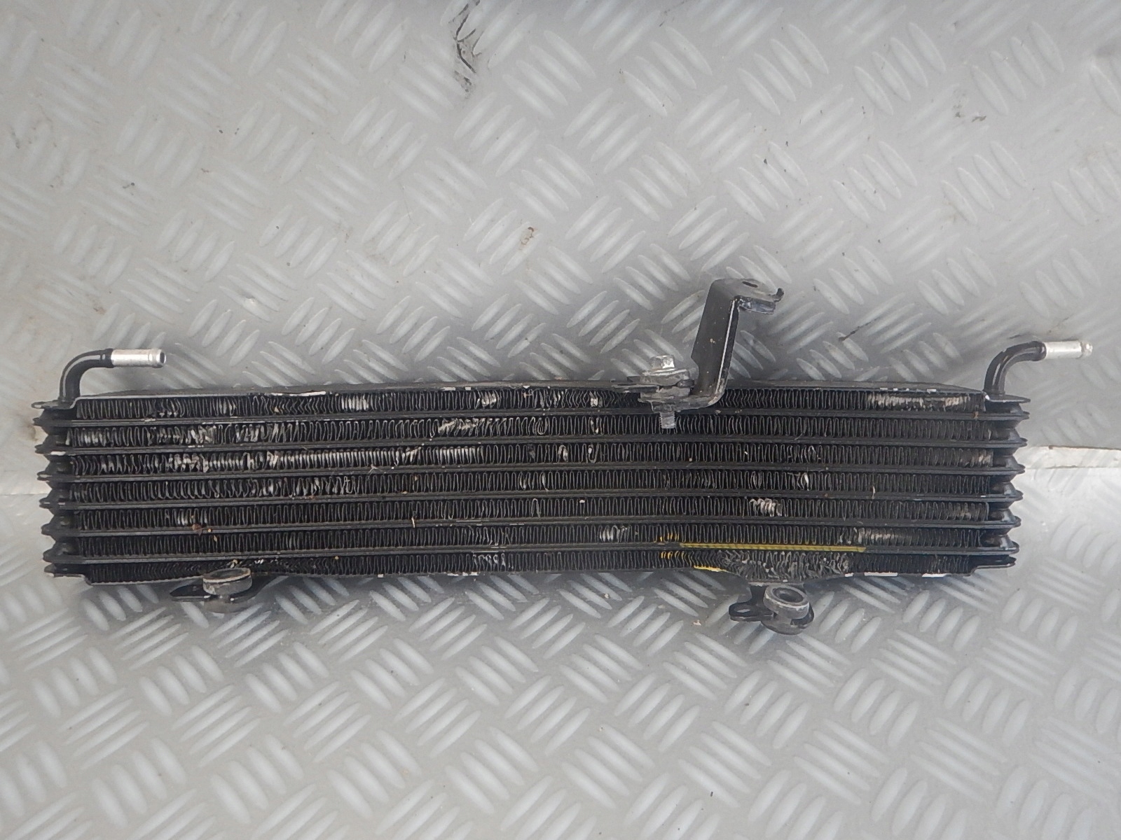 MITSUBISHI OUTLANDER III PHEV LIFT CHŁODNICA OLEJU