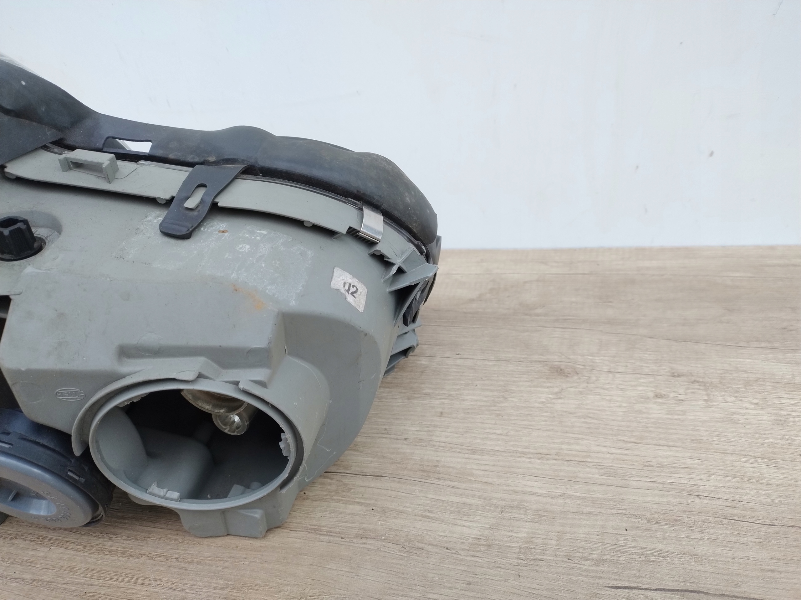 MERCEDES E-KLASA W210 LIFT left light front