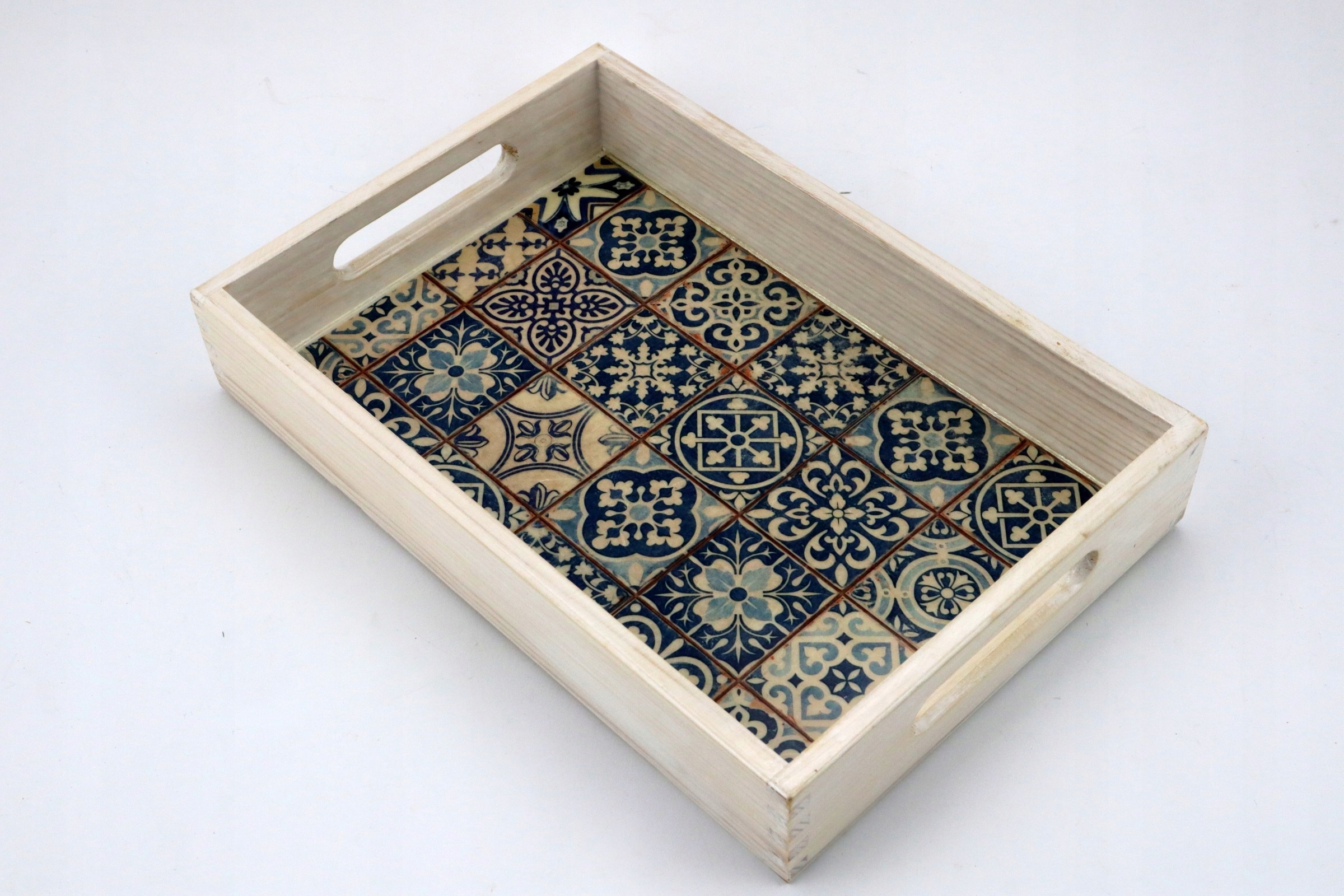 Malý bílý dřevěný podnos, podnos Azulejos