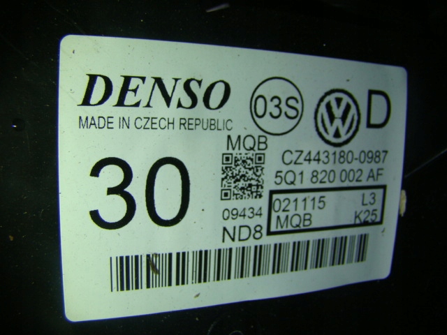 радиатор отопителя vw GOLF VII 5Q1820002AF