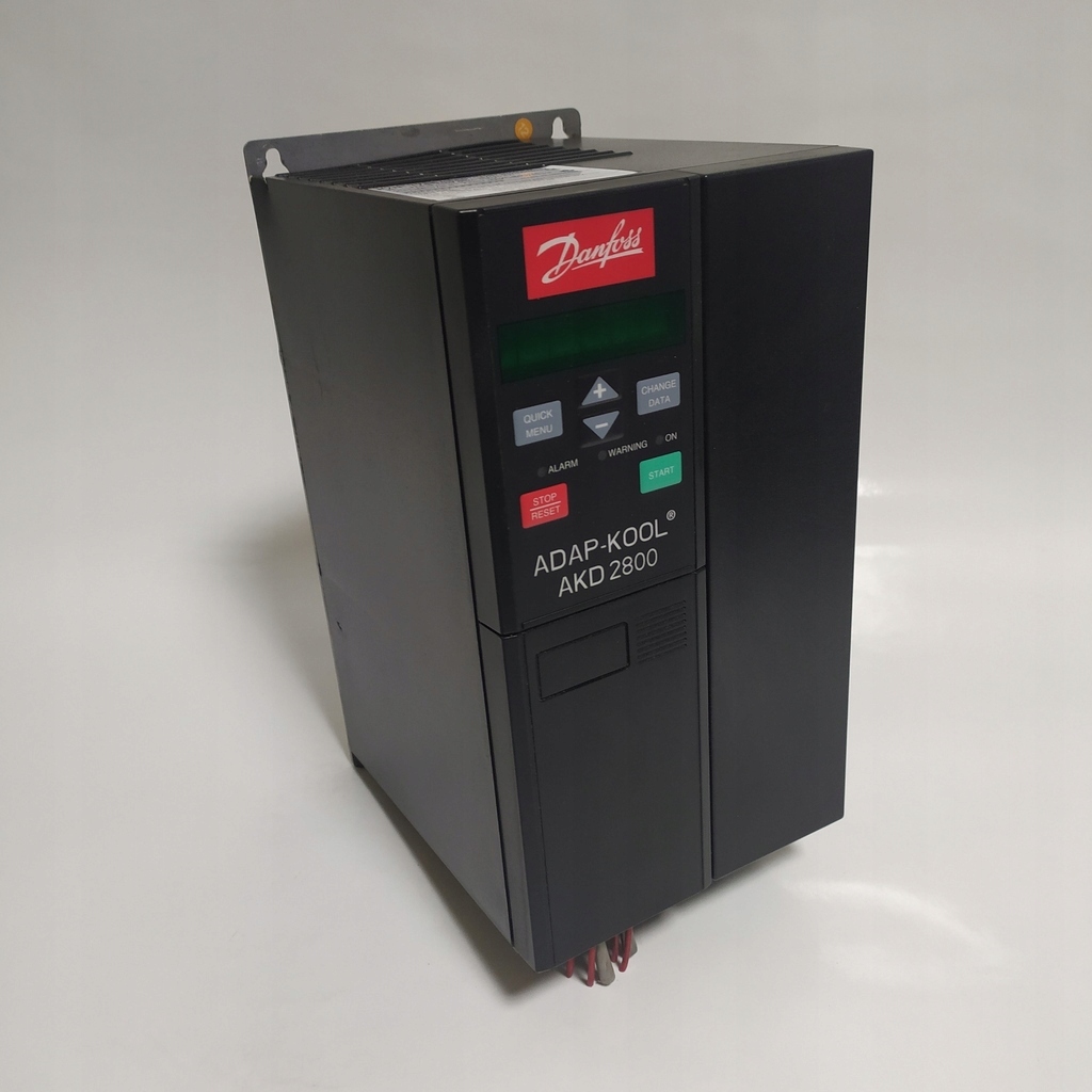 FALOWNIK NAPĘD DANFOSS ADAP KOOL AKD 2855 8.3kVA Marka Danfoss