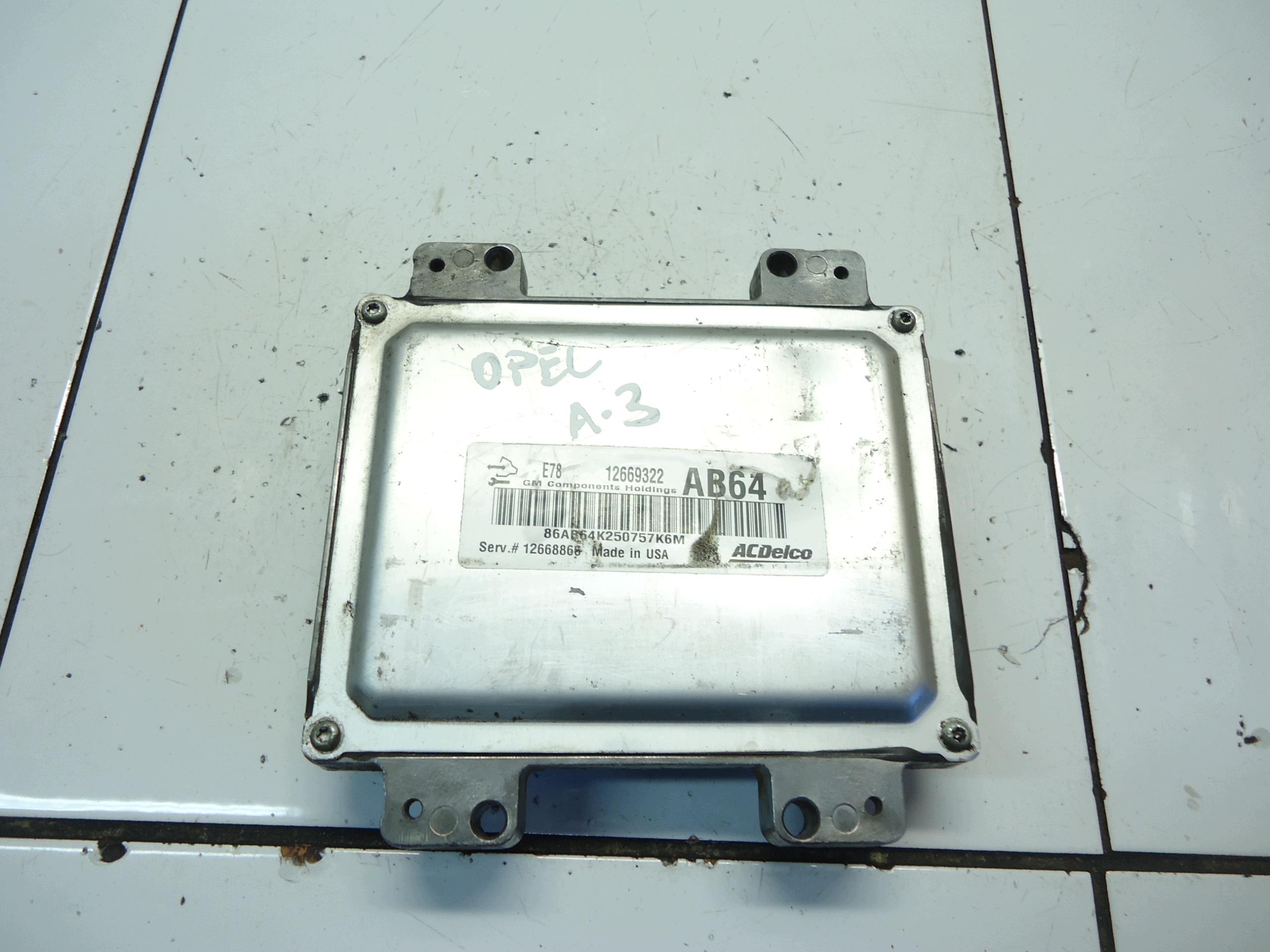 OPEL CORSA E 1.4 16V computer 12669322