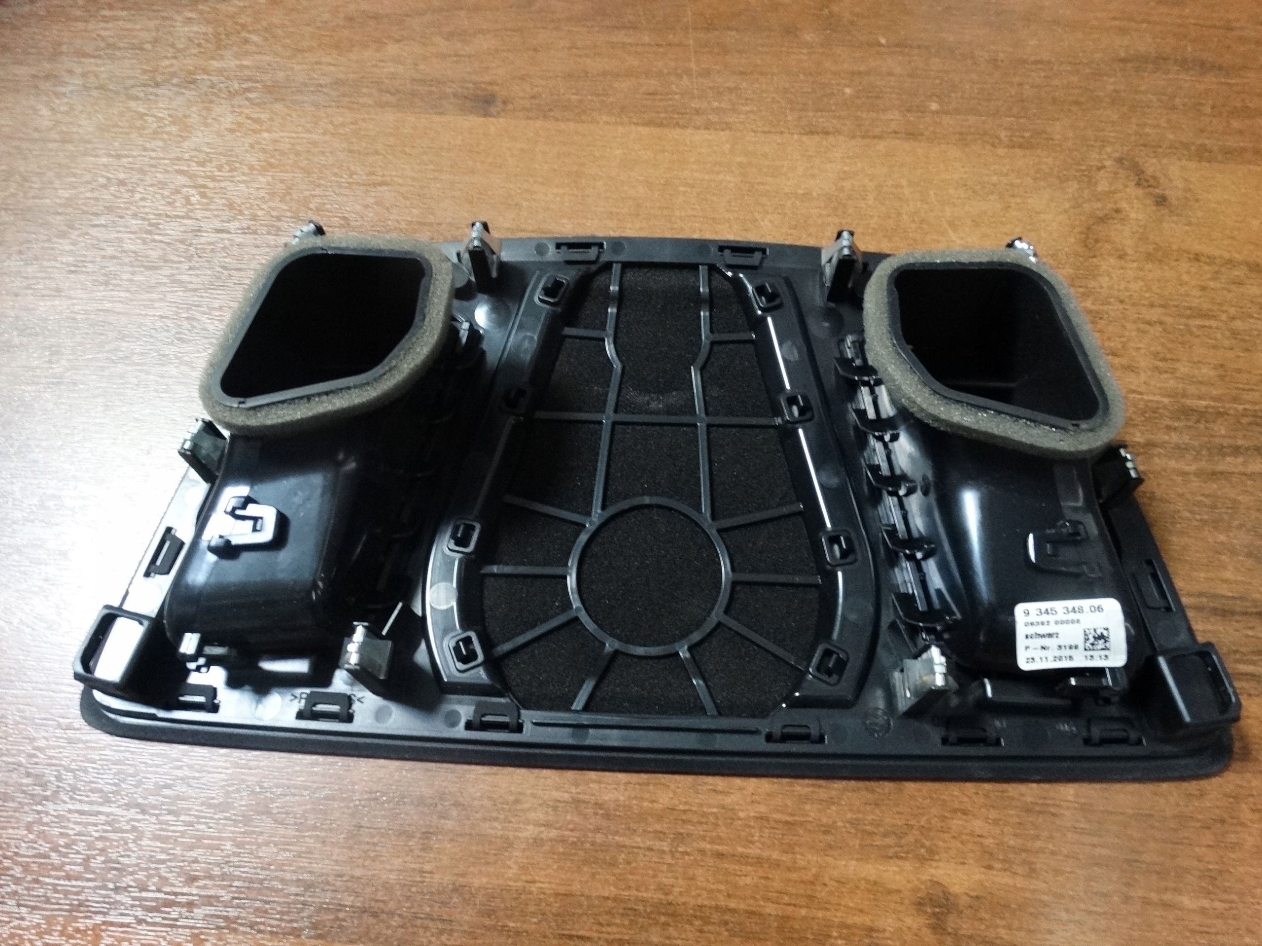 IDEALNA frame cover consoles BMW G11 G12 1
