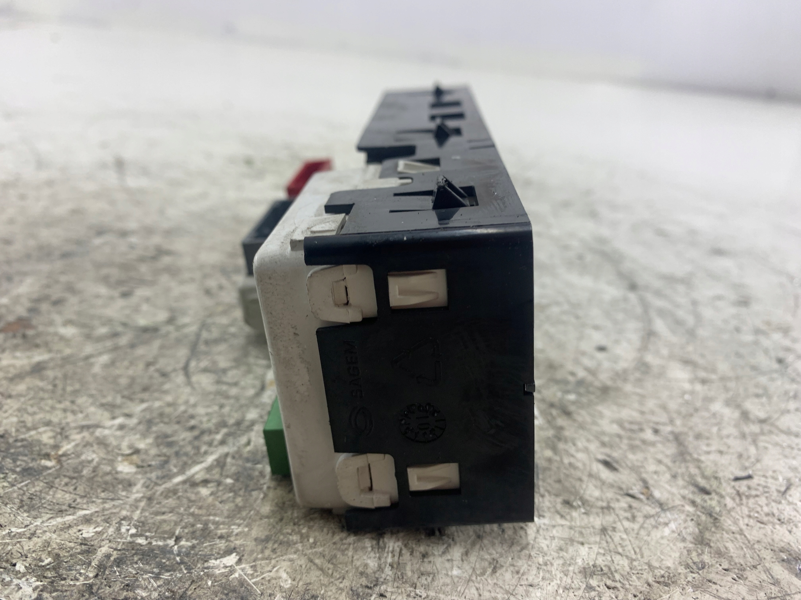 RENAULT LAGUNA II EKRAN display clock P8200002604A