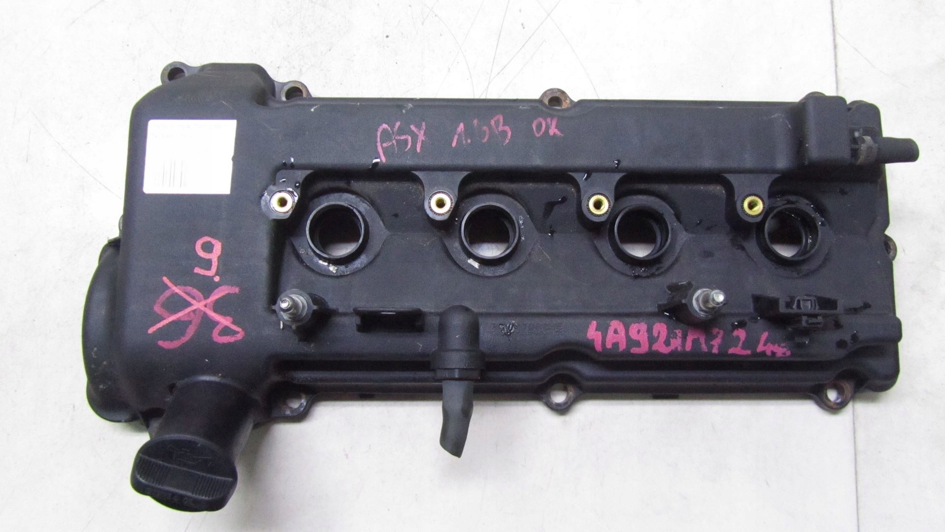 199/009 - MITSUBISHI ASX 1.6 КРИШКА КЛАПАНА 4A92 10-17 9