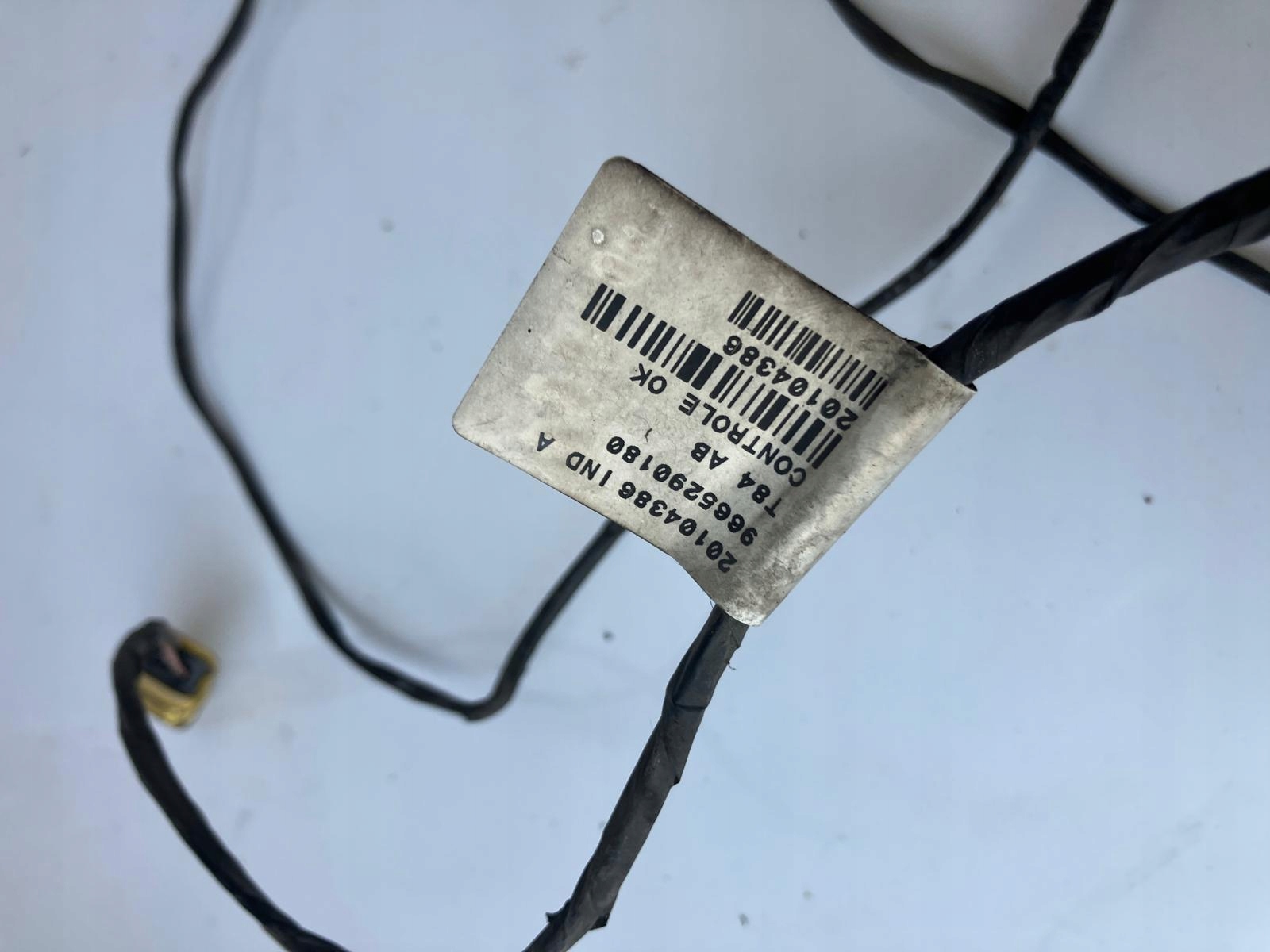 bundle of a bumper HALOGENOW front 3008 and 9665290180