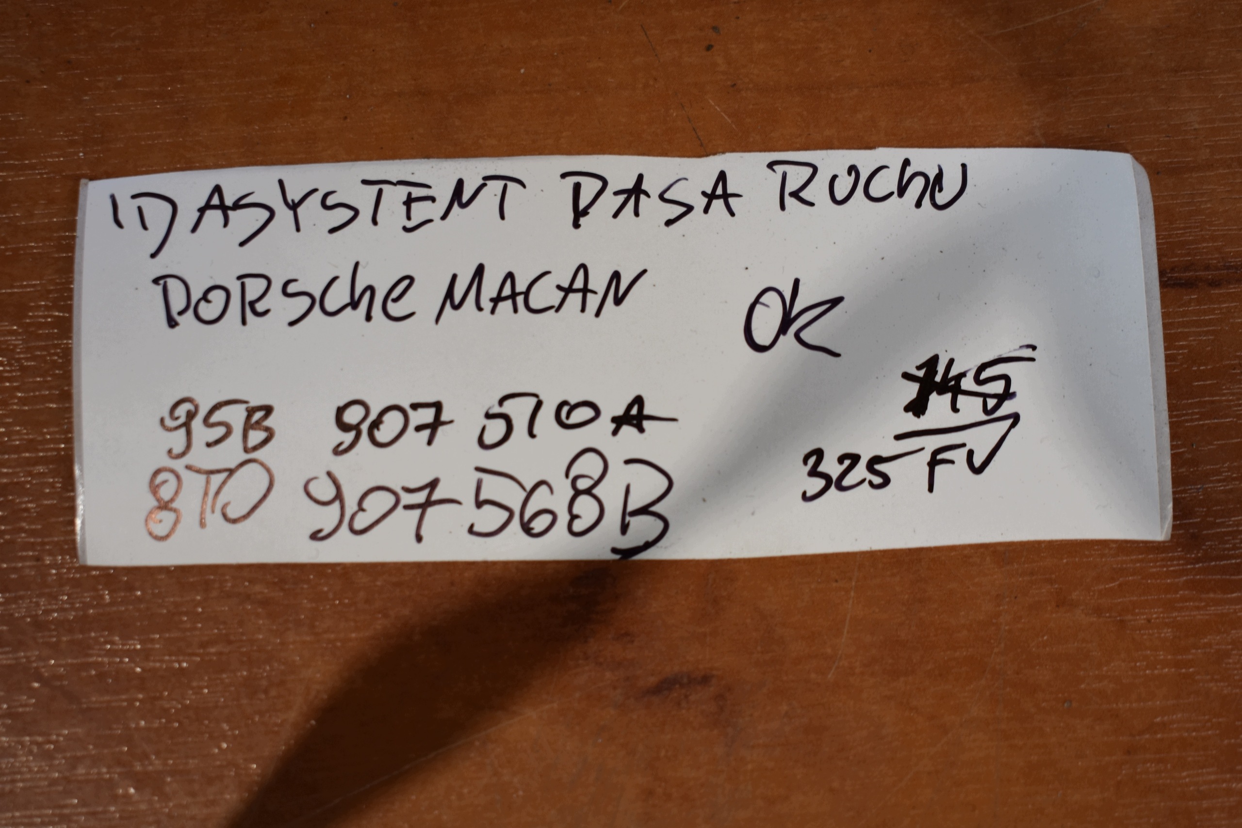 ideální stav ASYSTENT stěny RUCHU PORSCHE MACAN
