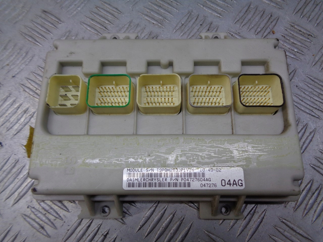 SKRZYNKA MODUL BCM CHRYSLER PACIFICA P04727604AG