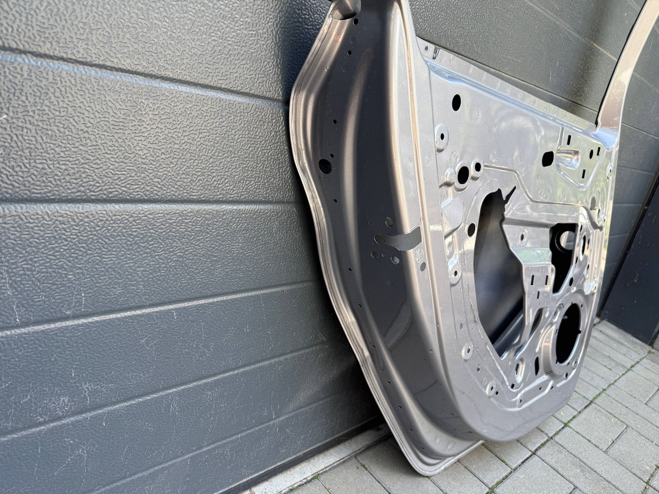 Peugeot 308 21- door rear part left rear. left