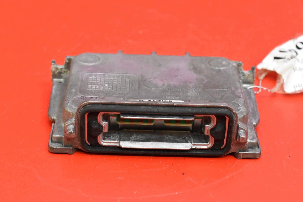 control unit XENON KSENON right 89034934 RENAULT LATITUDE 1 and 10-14
